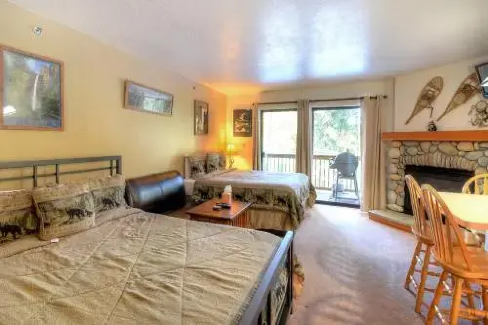 Yosemite West Condominiums