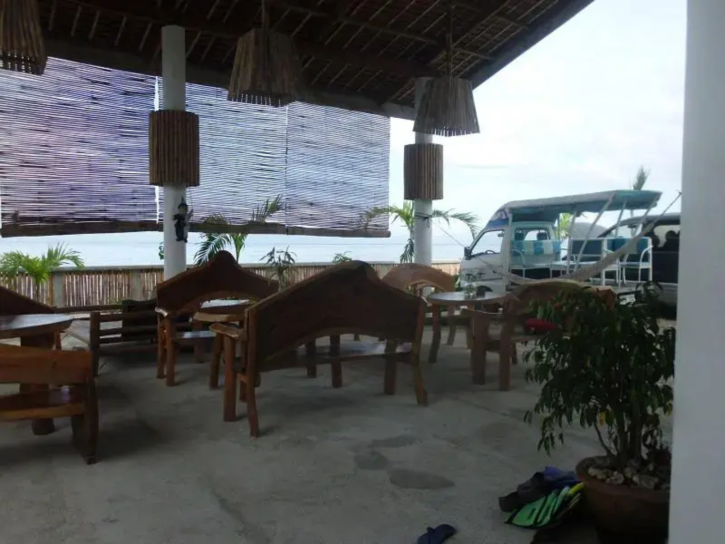Ginatilan Beach Resort - Sunset Beach