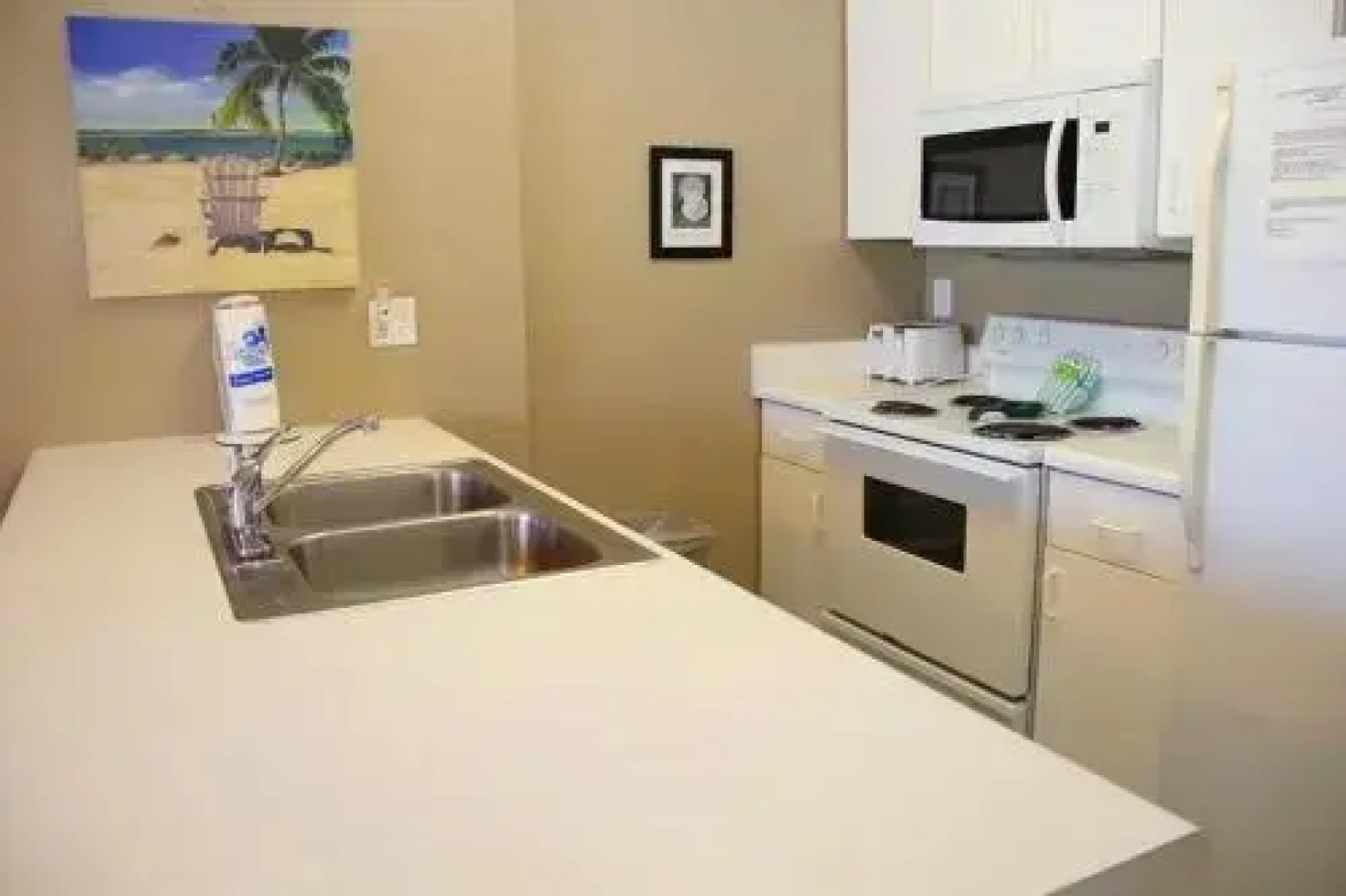 Tradewinds 302 1 Bedroom Condo by RedAwning Orange Beach
