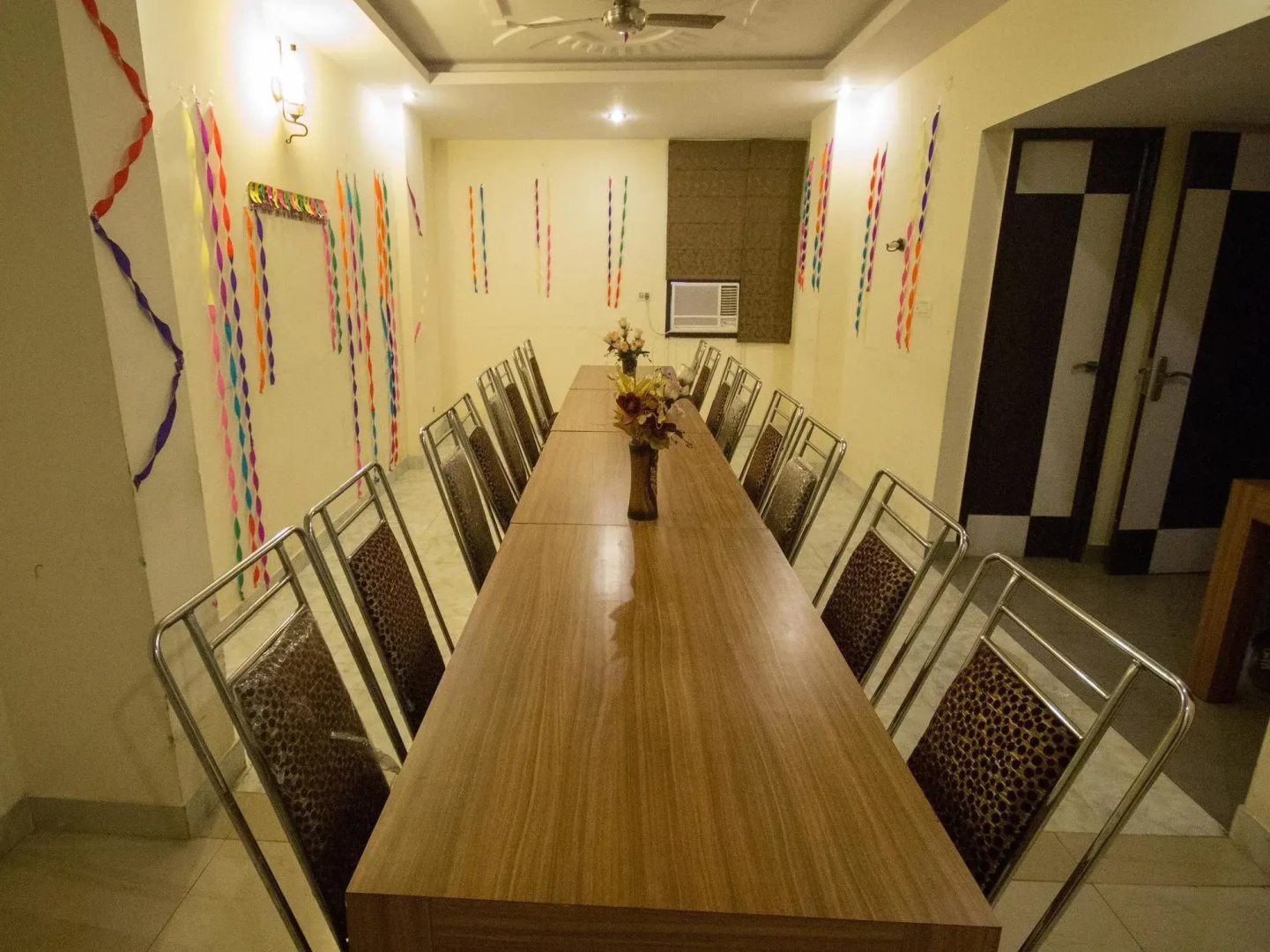 OYO 2263 Hotel Govinda Royal