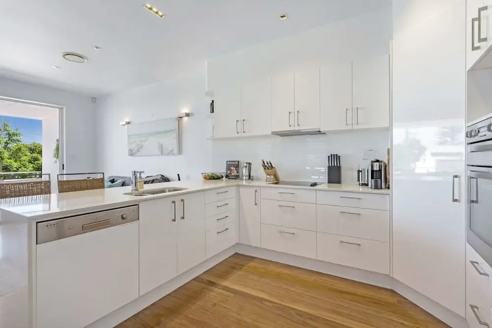 Sandy Point Road, 7A