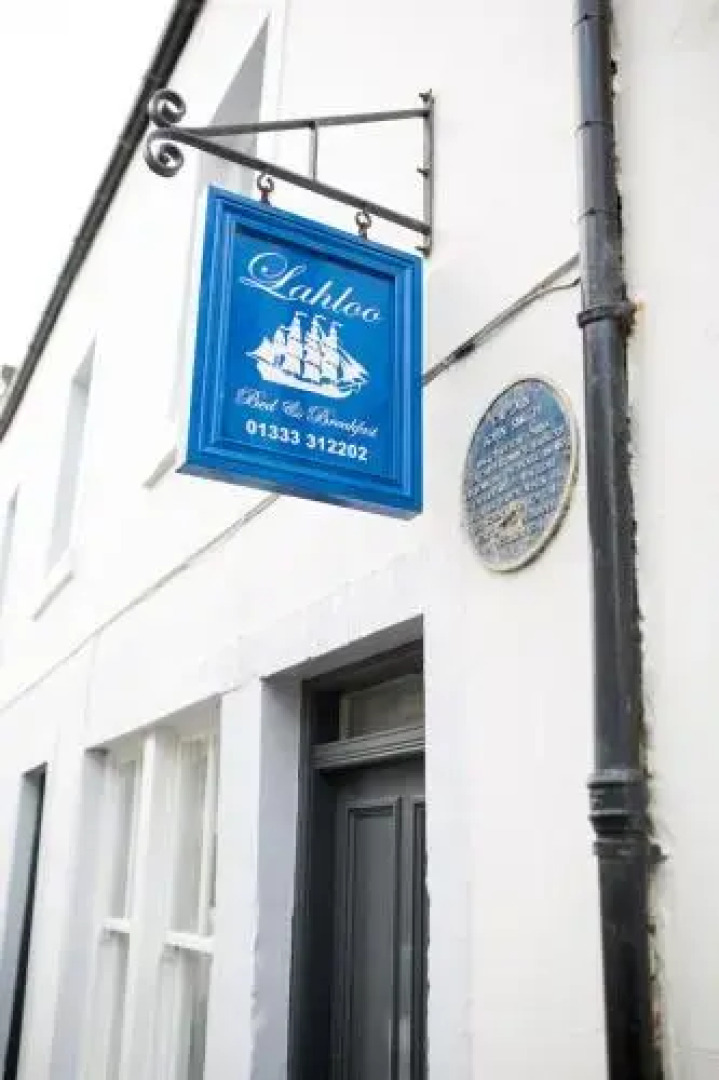 Lahloo Bed & Breakfast