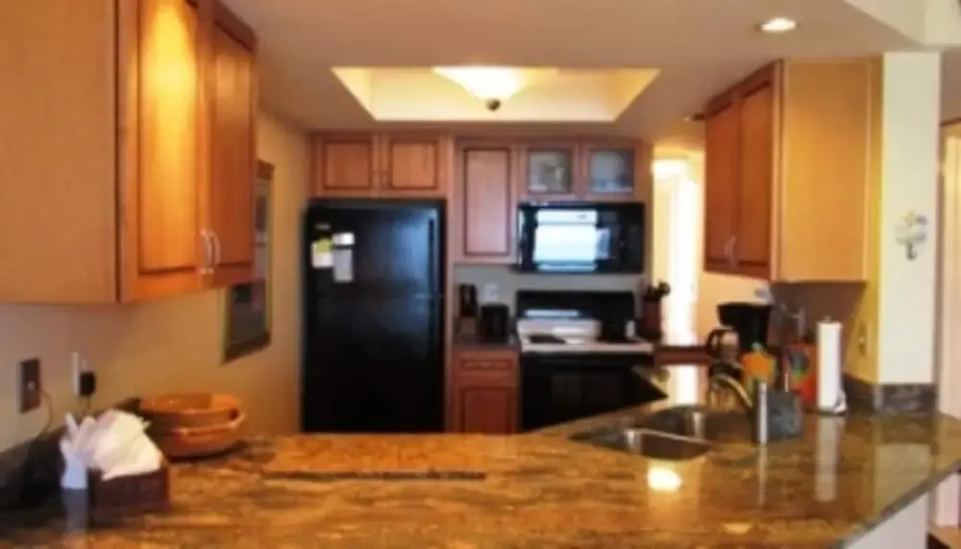 Traffic Free Beach  - 2BR 2 BA - 101 South Point