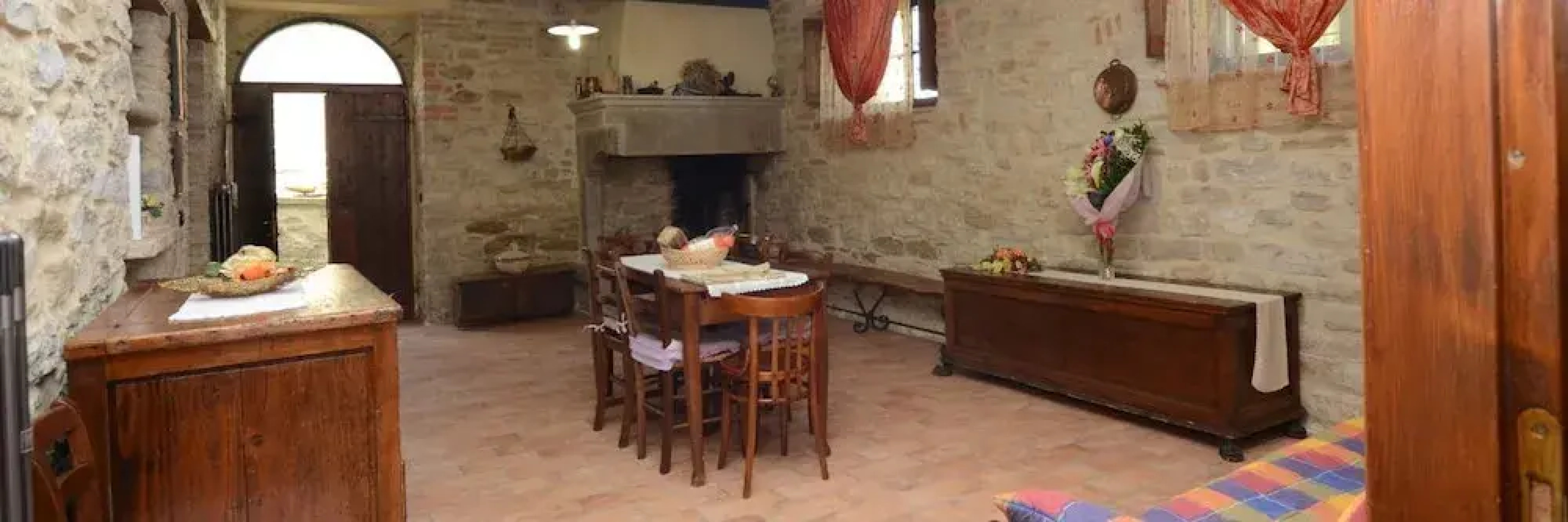 Borgo Di Cortolla