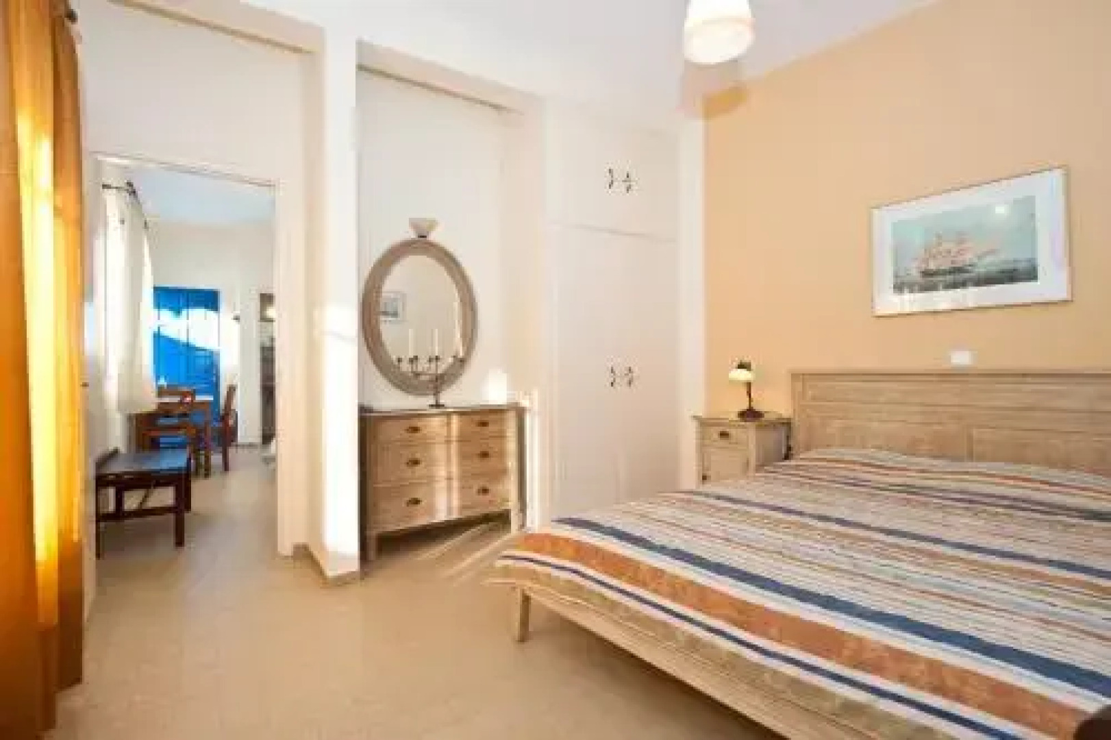 George's beach studios Aliki Paros