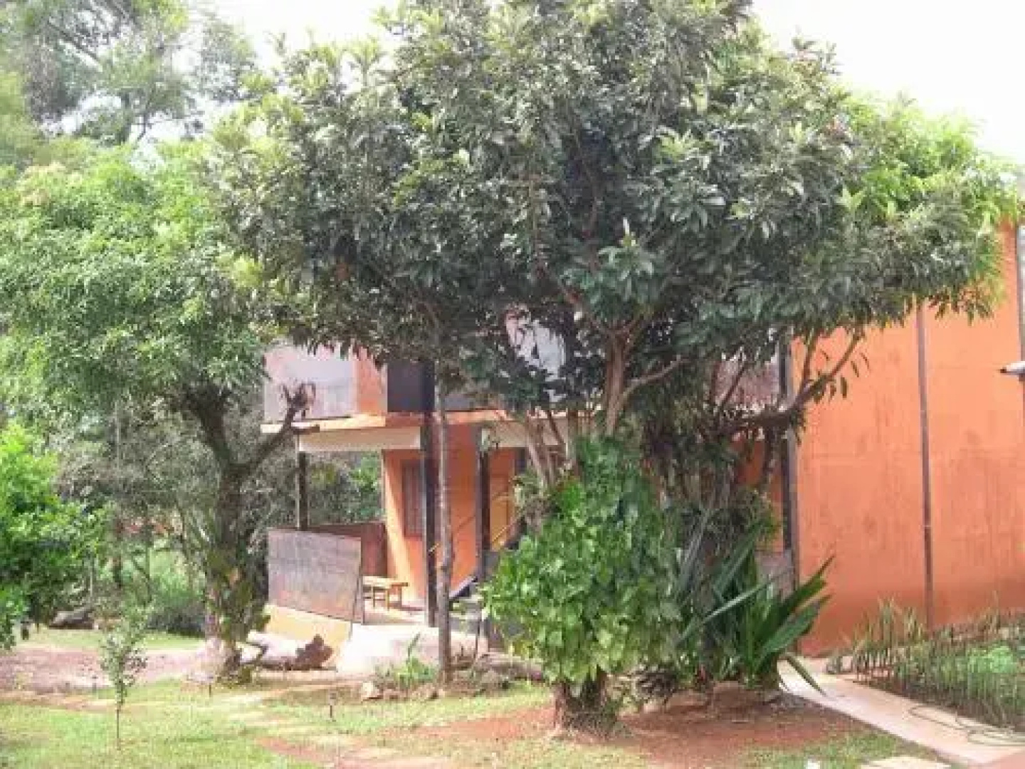 Tiô Isolda Artes & Hospedaria