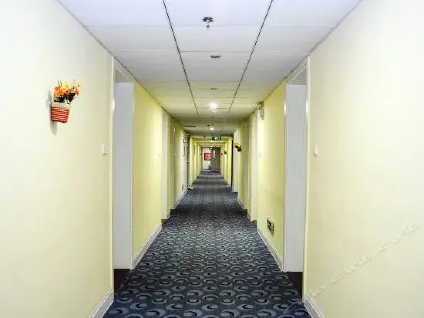 7 Days Inn Jiyuan Tiantan Road Xin Rao City Plaza Branch