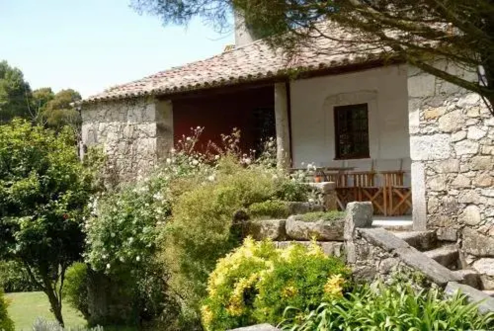 Casa da Eira de Moledo