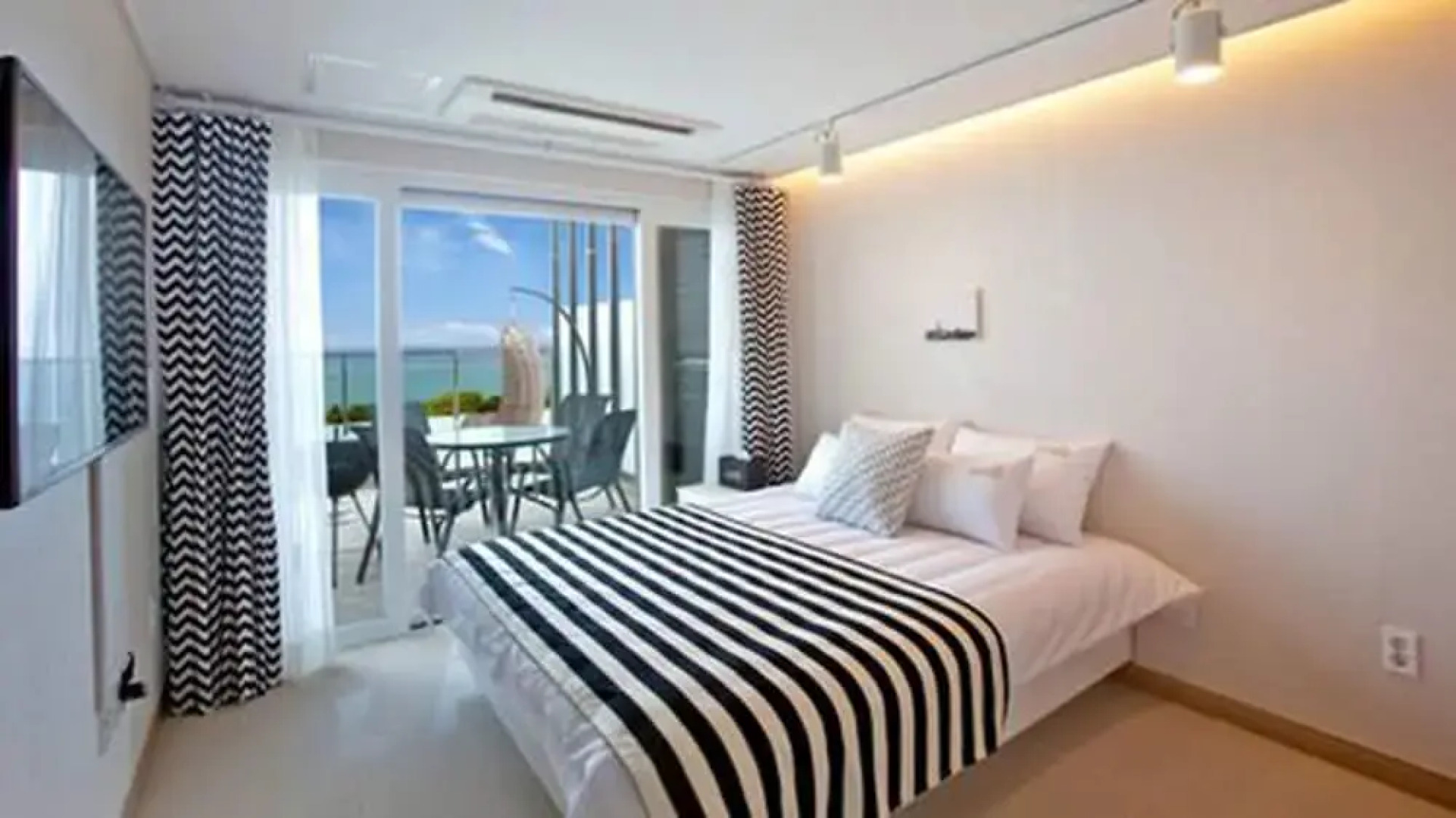 Ocean View The Marine Pension