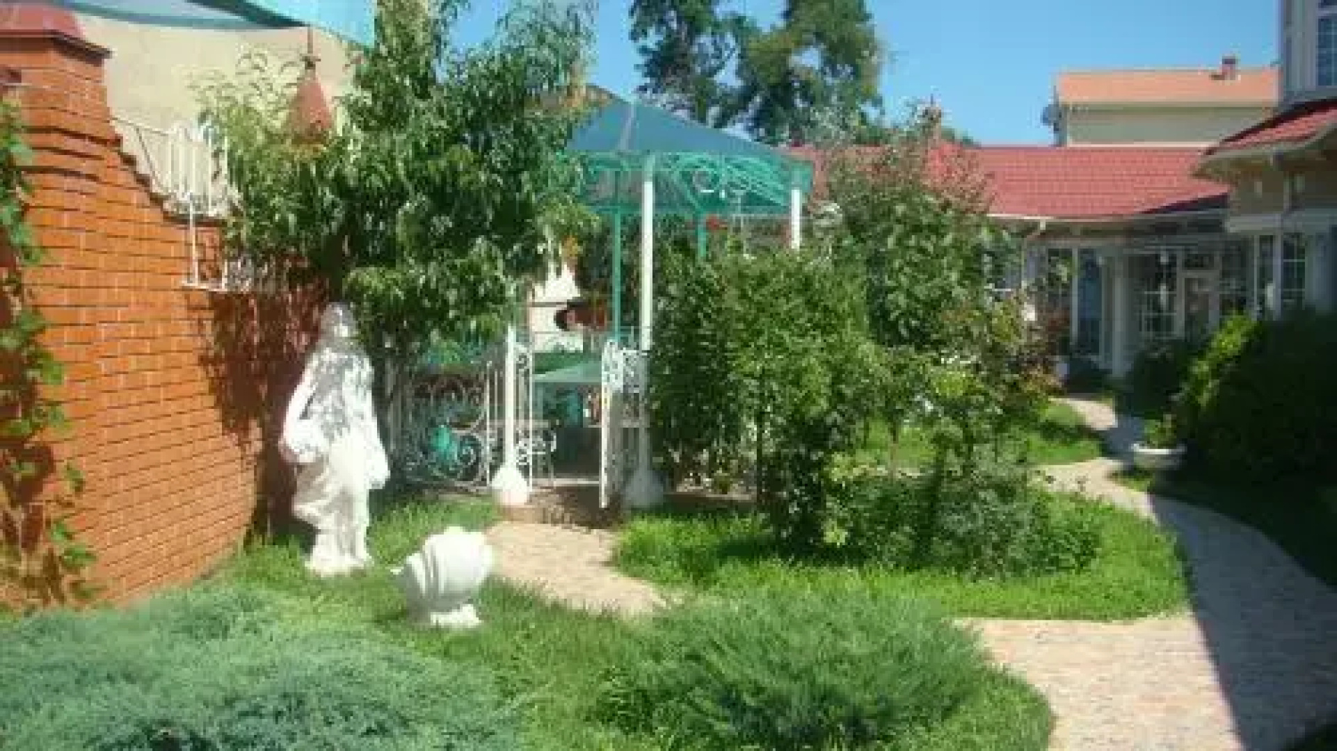 Апартаменты White House