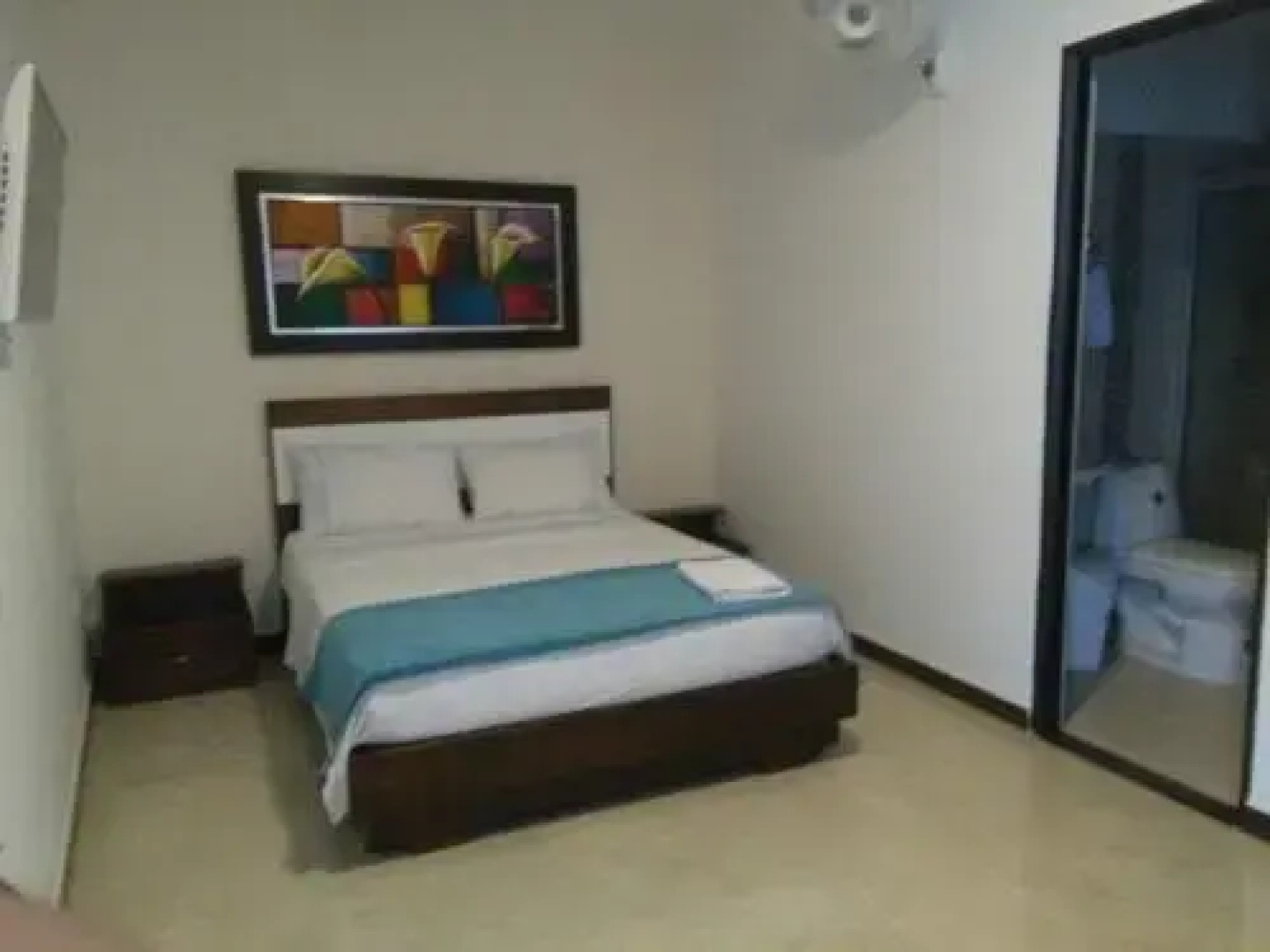 Hotel Manantial M Lare
