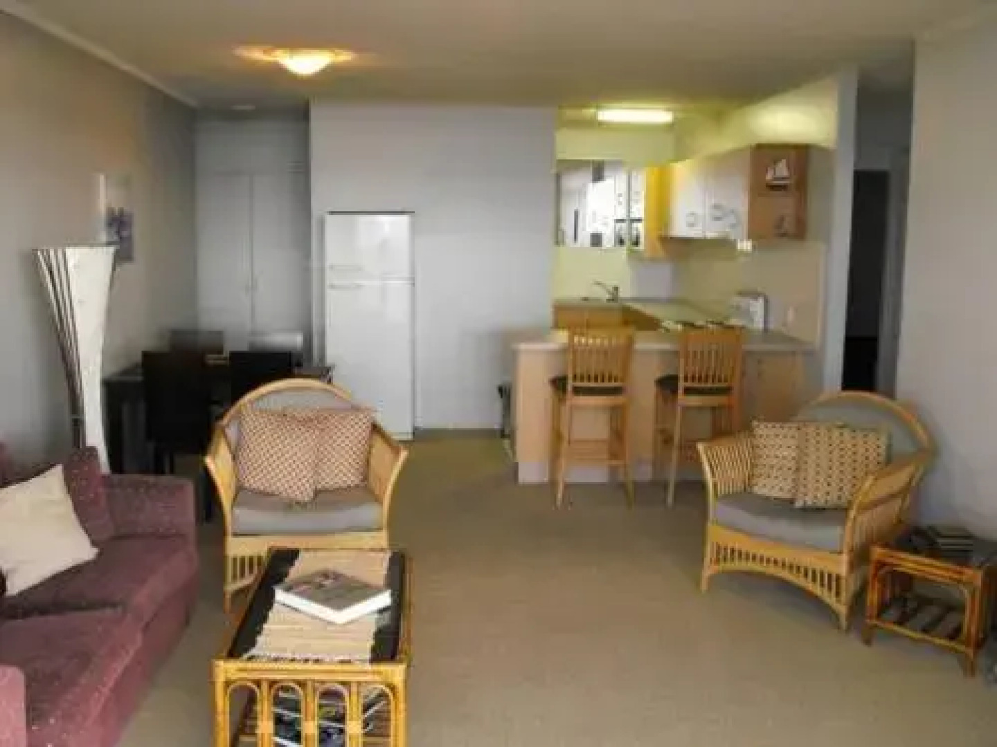 Oceanic, Unit 14, 8-12 North Street