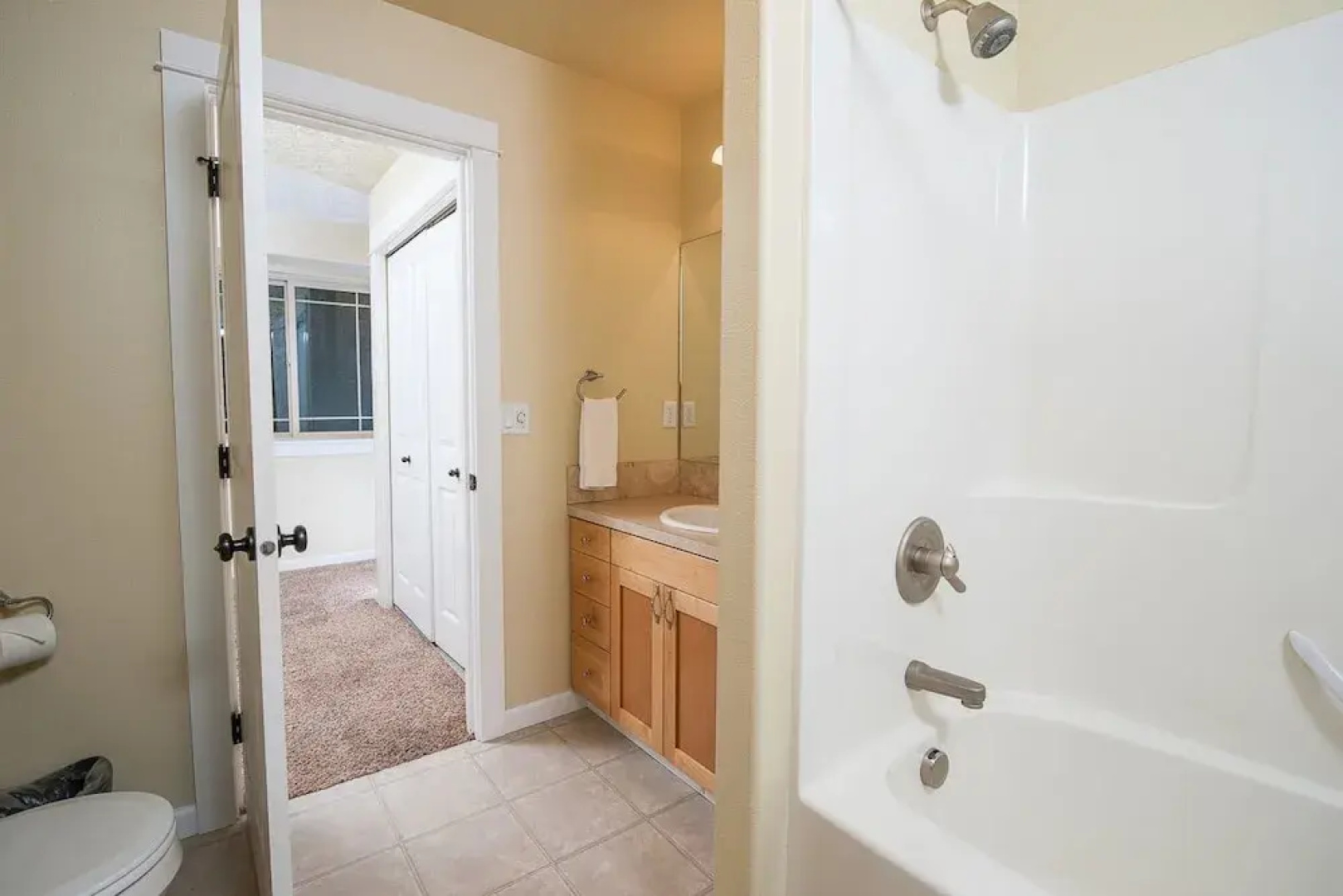 Deer Haven 4 Br cottage by RedAwning