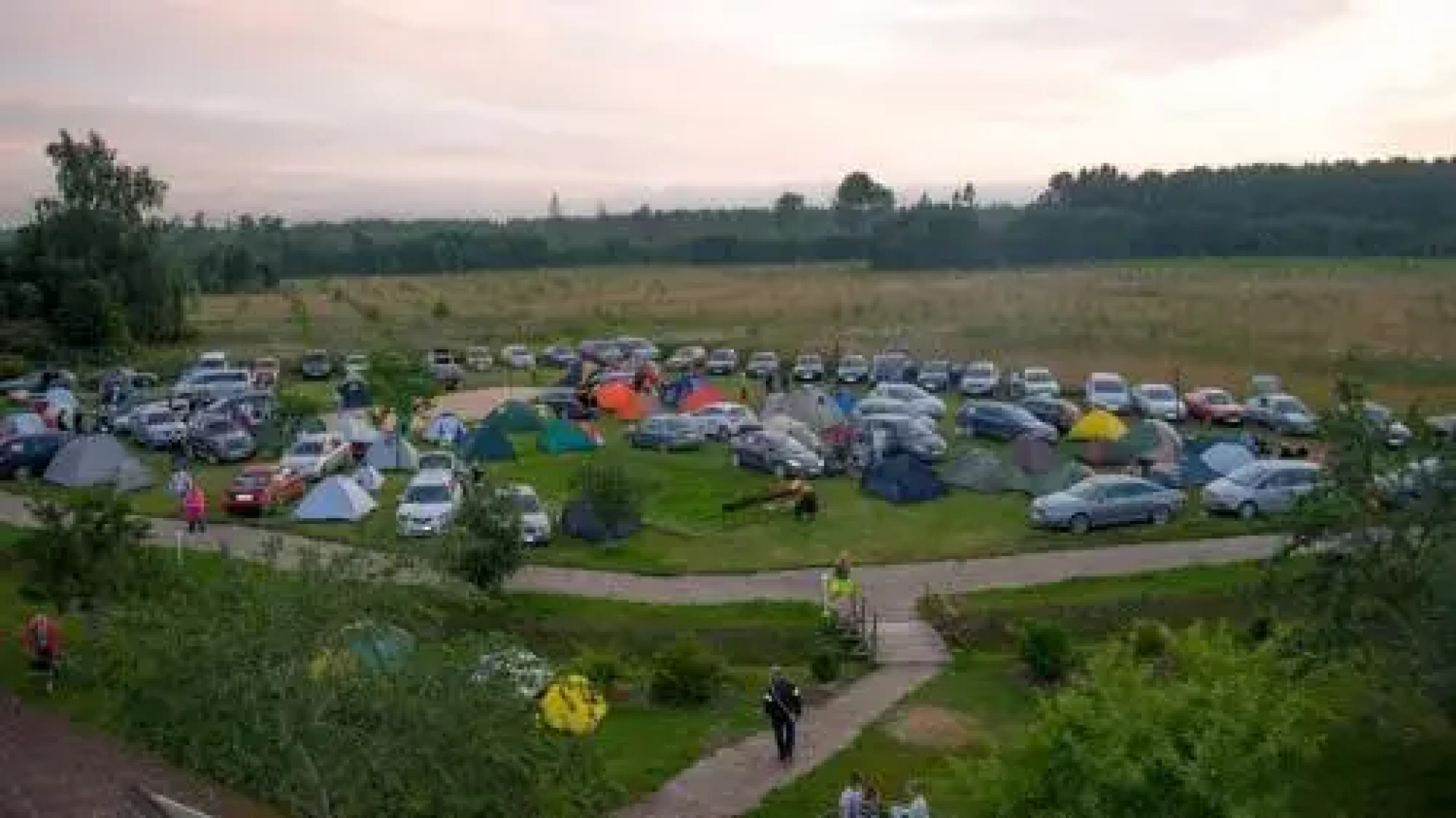 Lauku Mājas Ēmužas