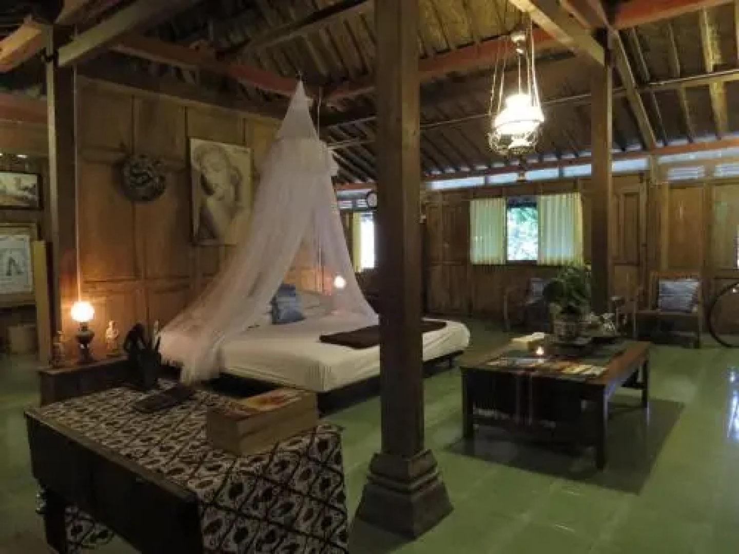 Rumah Limasan Jawa Homestay