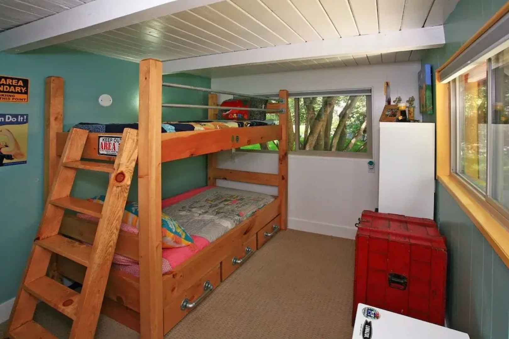 Ridgetop Cabin