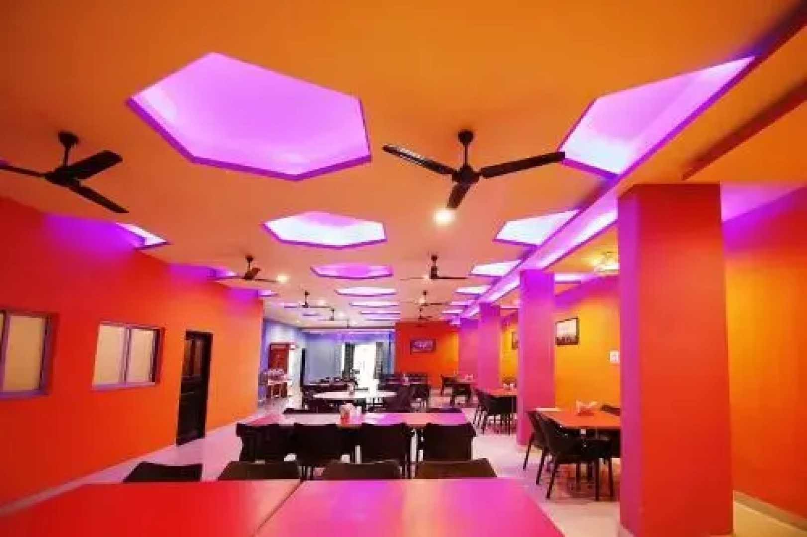 OYO Rooms Gulab Bagh Road
