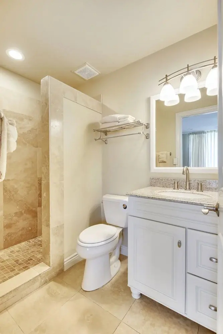 White Ginger Turtle Bay - 3 Br Condo