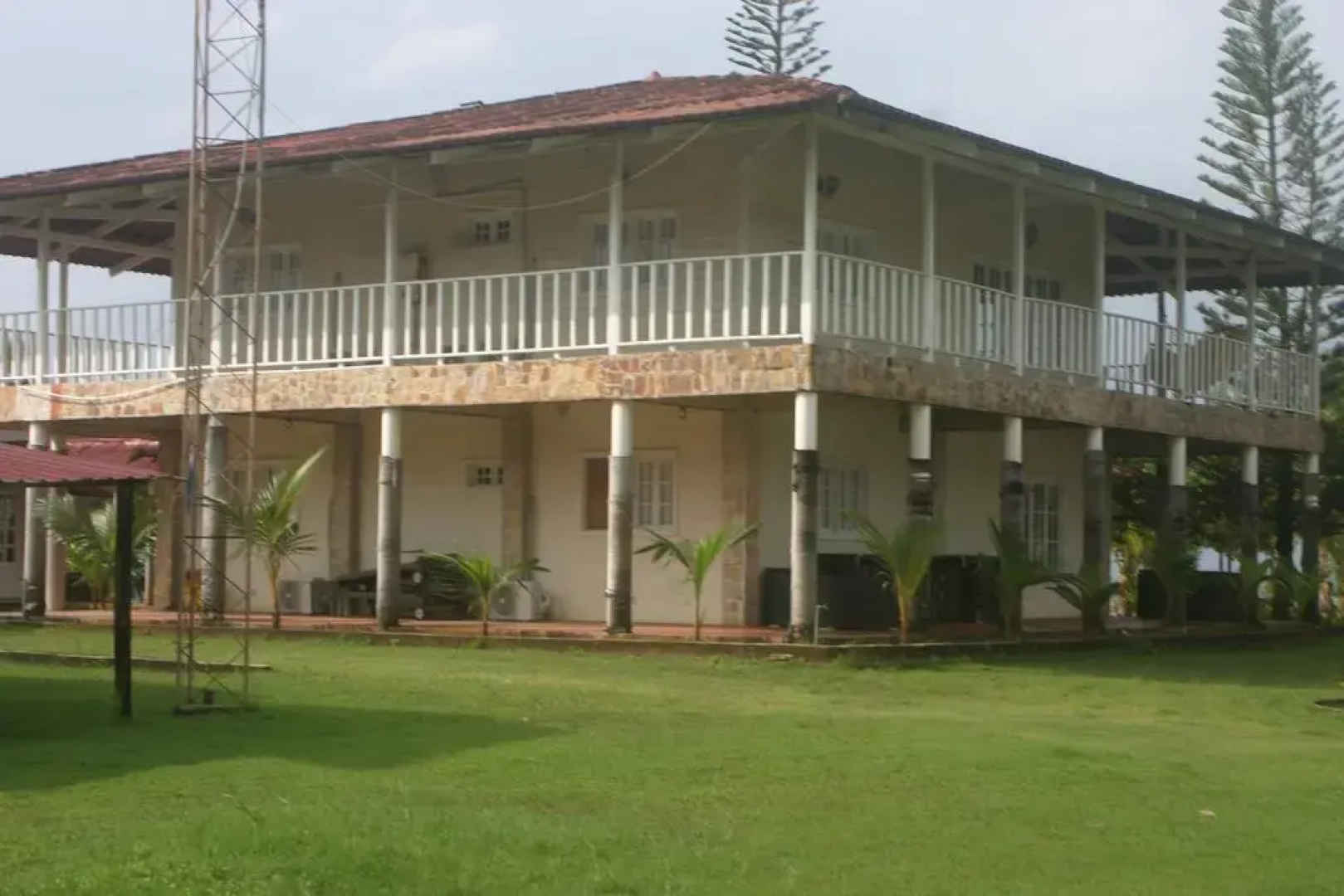 Bocas Ridge Hotel and Residences