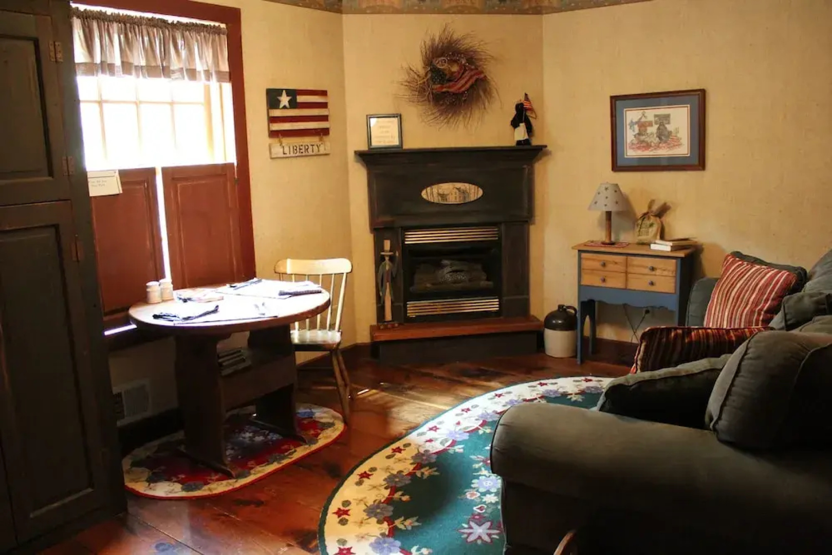 The Inn at Narrows Creek