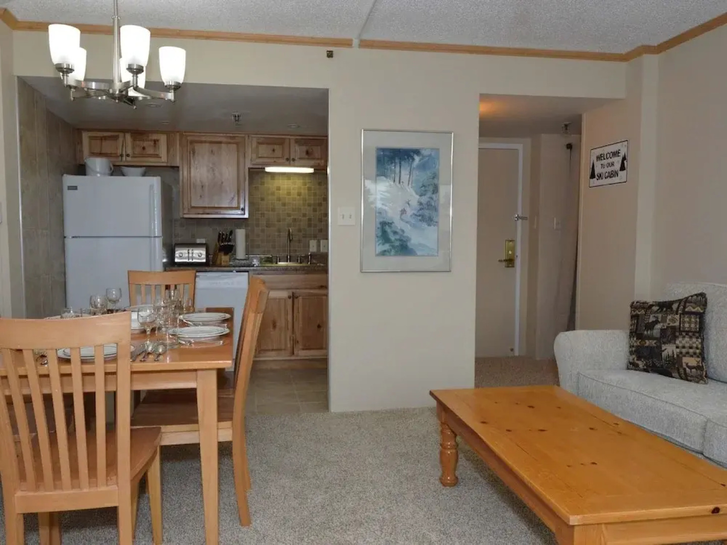 2 Br: Silvercreek 1215