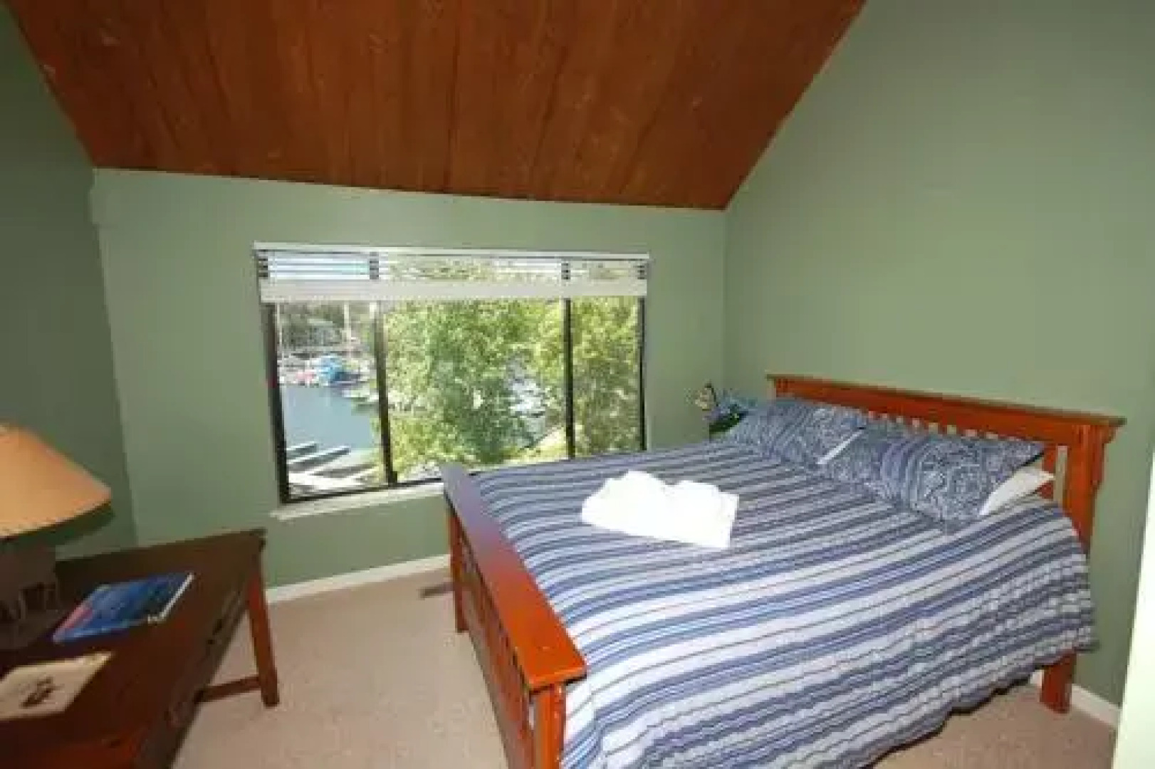 Playpark Lodge Unit 1 Standard Family Room