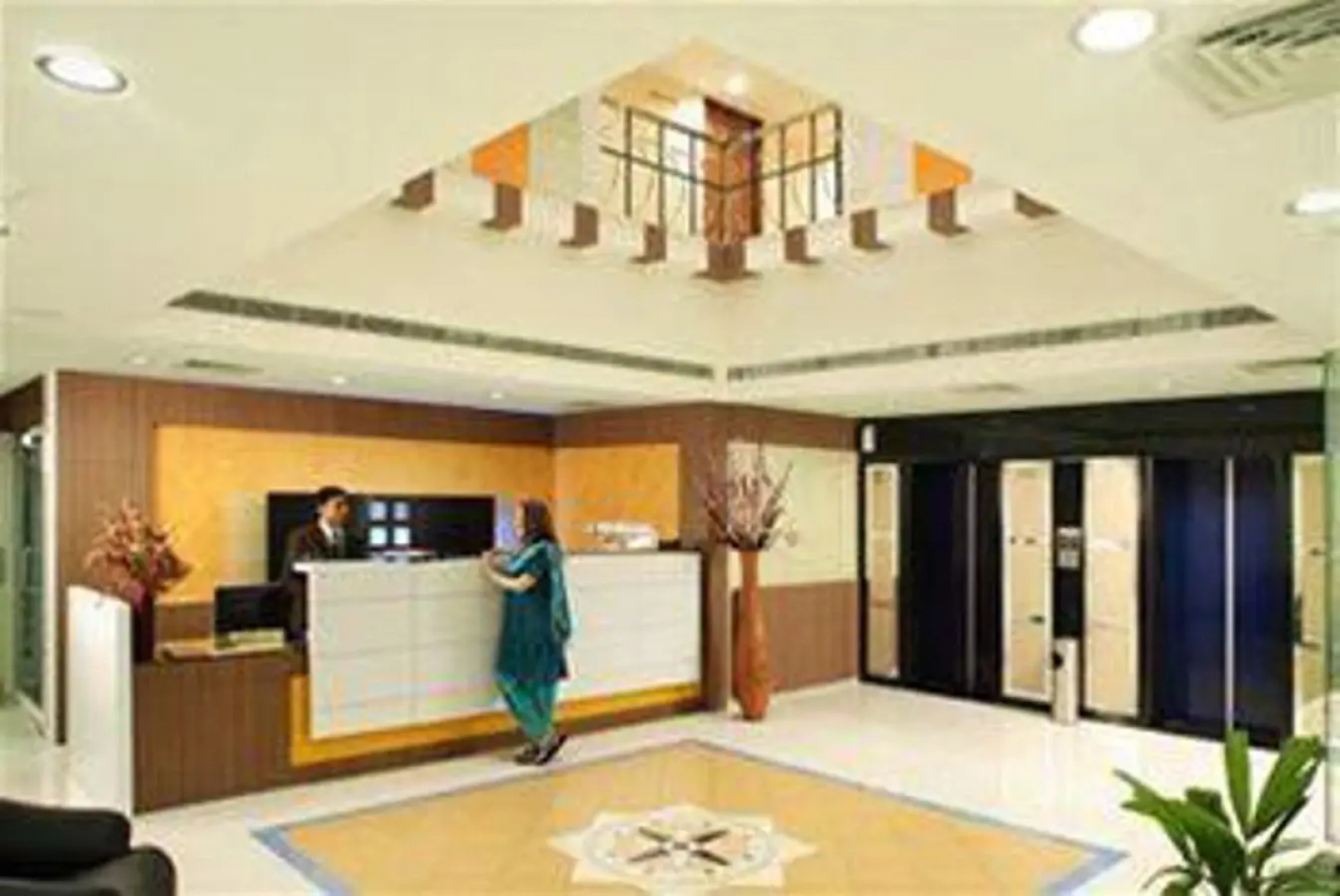 Hotel Pearl Continental