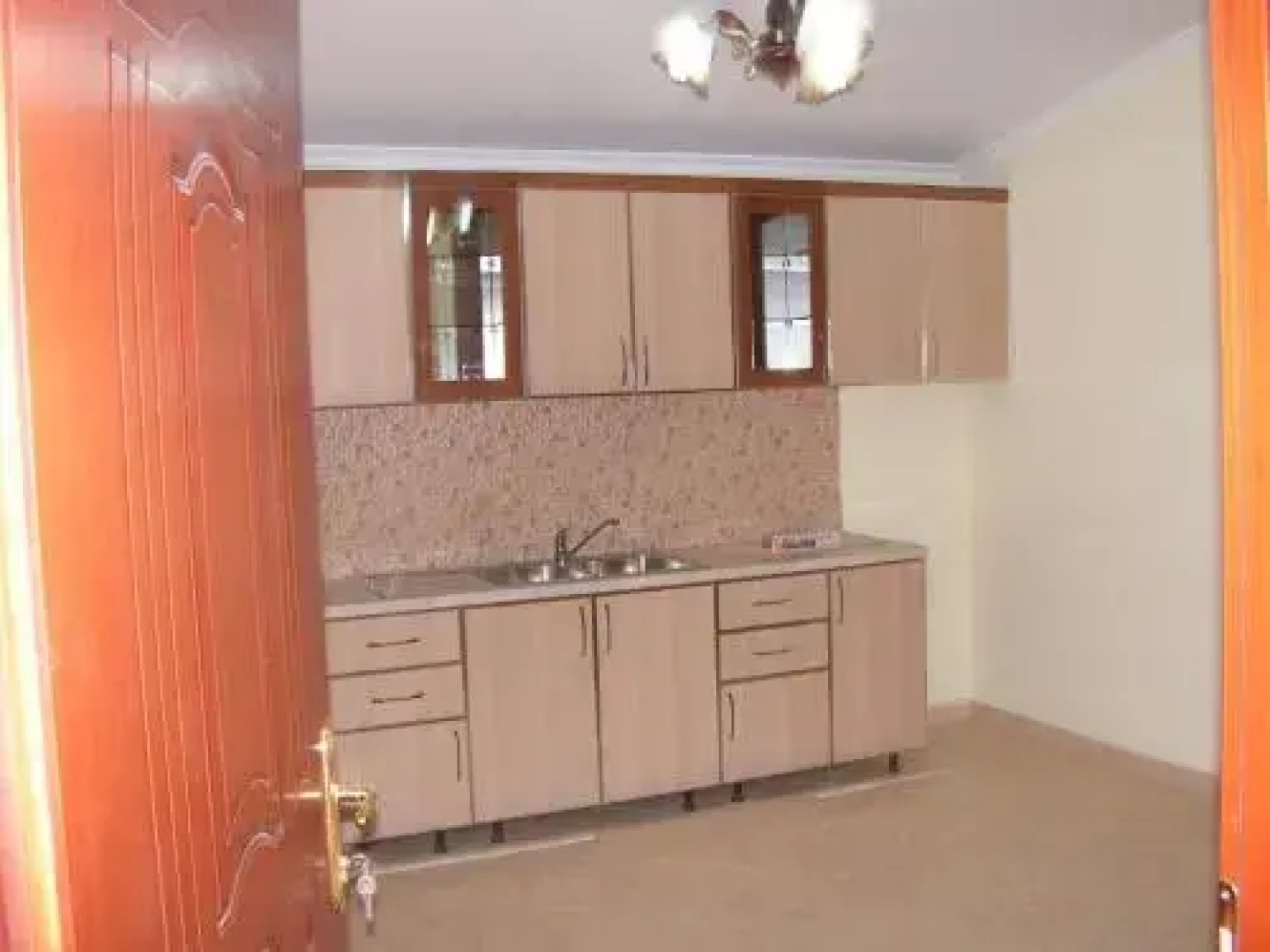 Guest House Fatos Biti