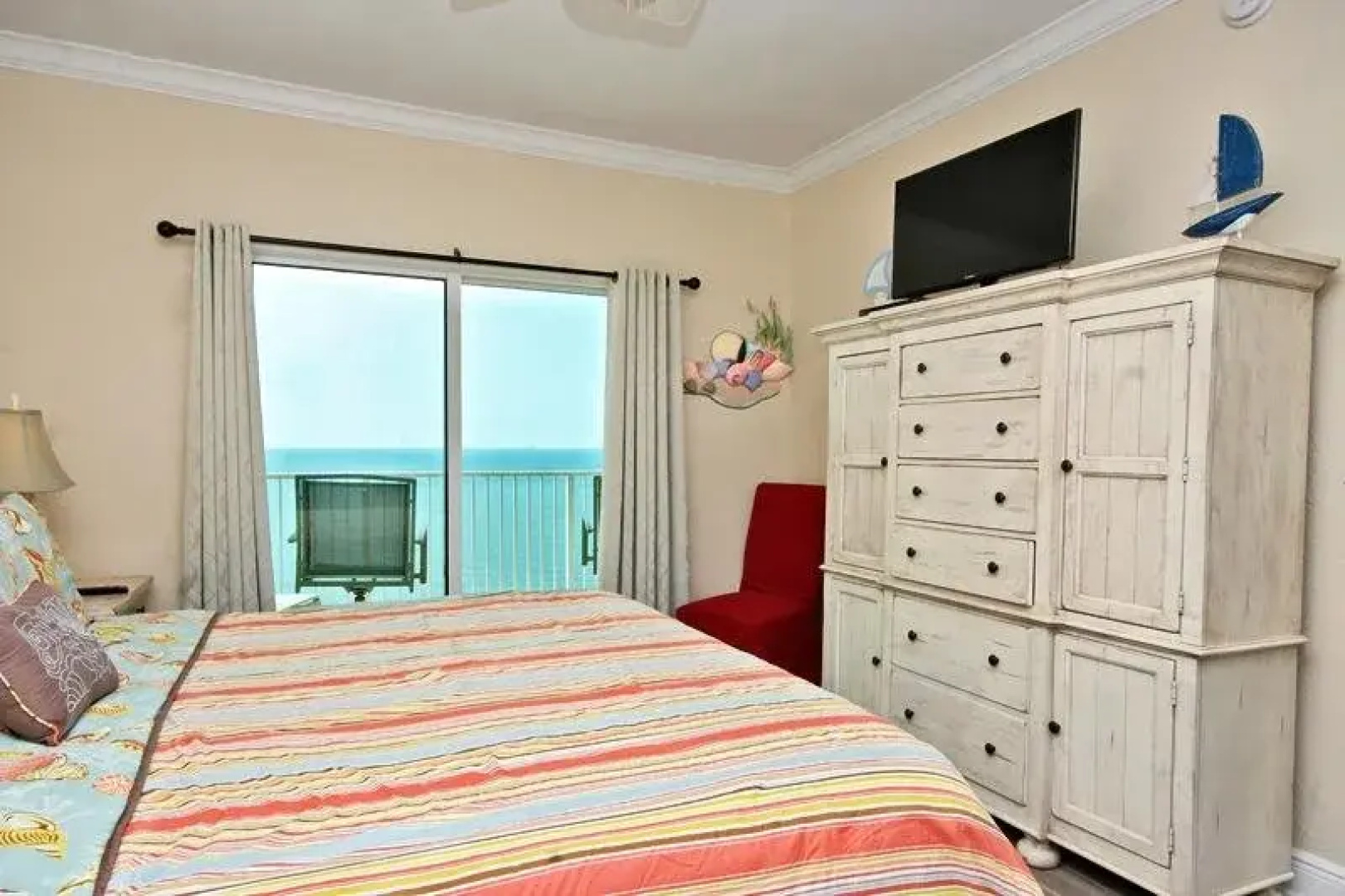 Crystal Shores West 805