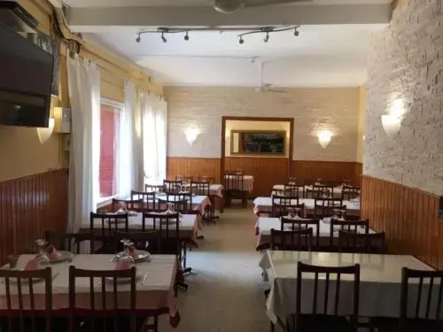 Hostal Restaurant Casa Comaulis