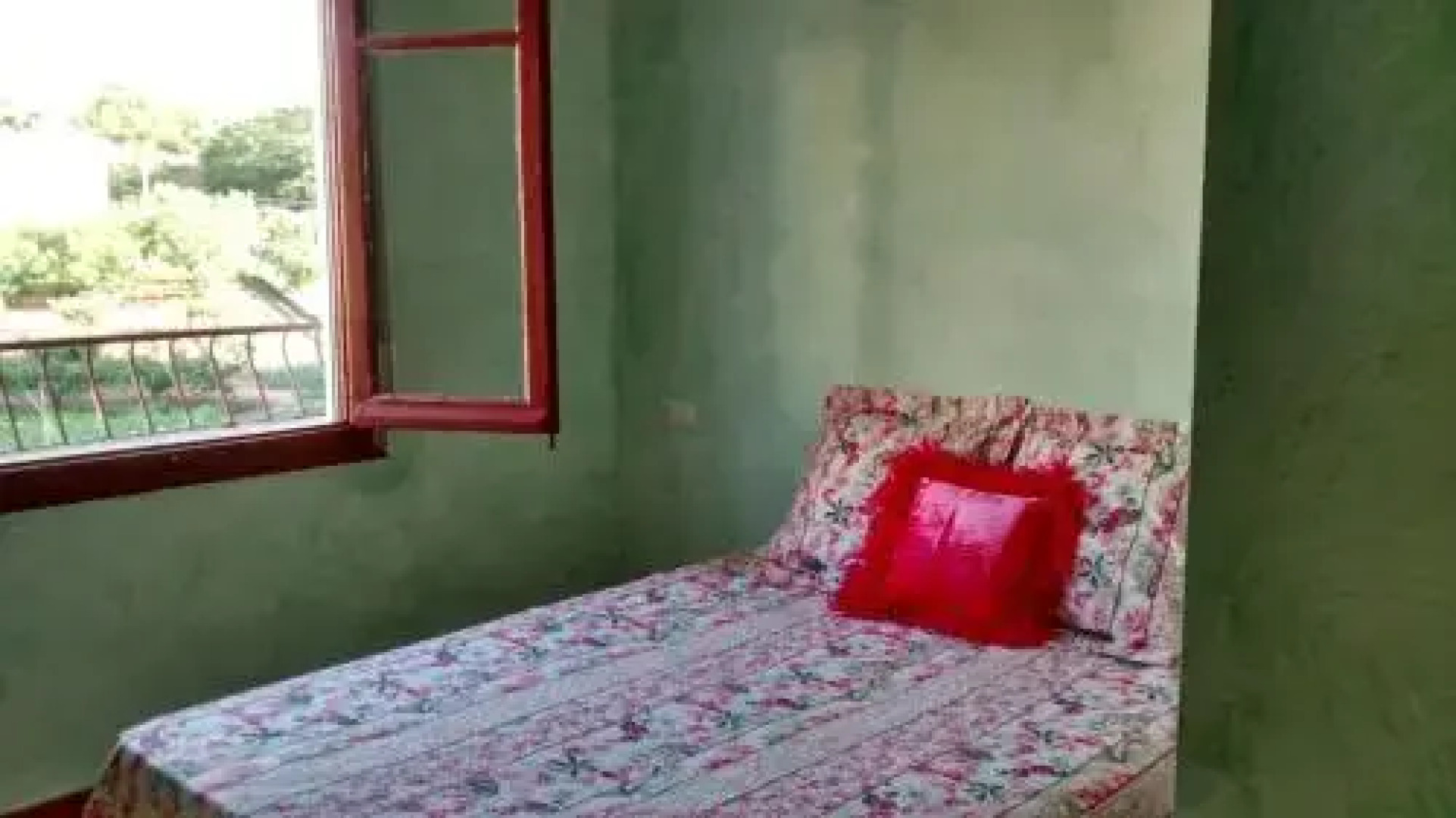 Hostal A La Sombra Del Laurel