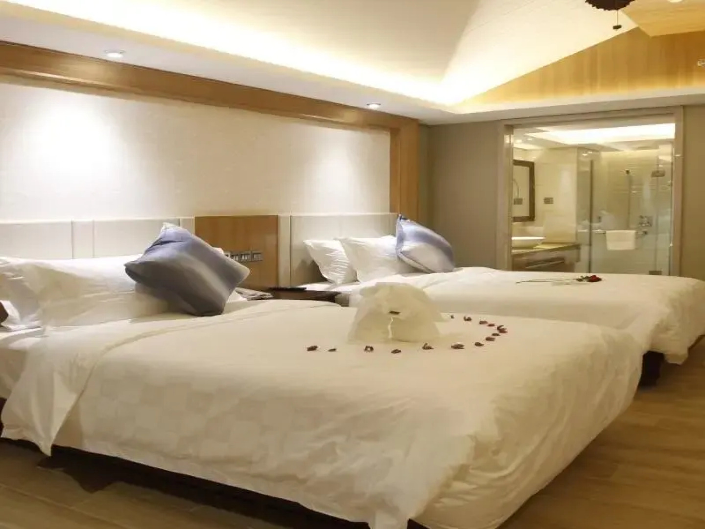 Huangma Hoilday Island Style Hotel