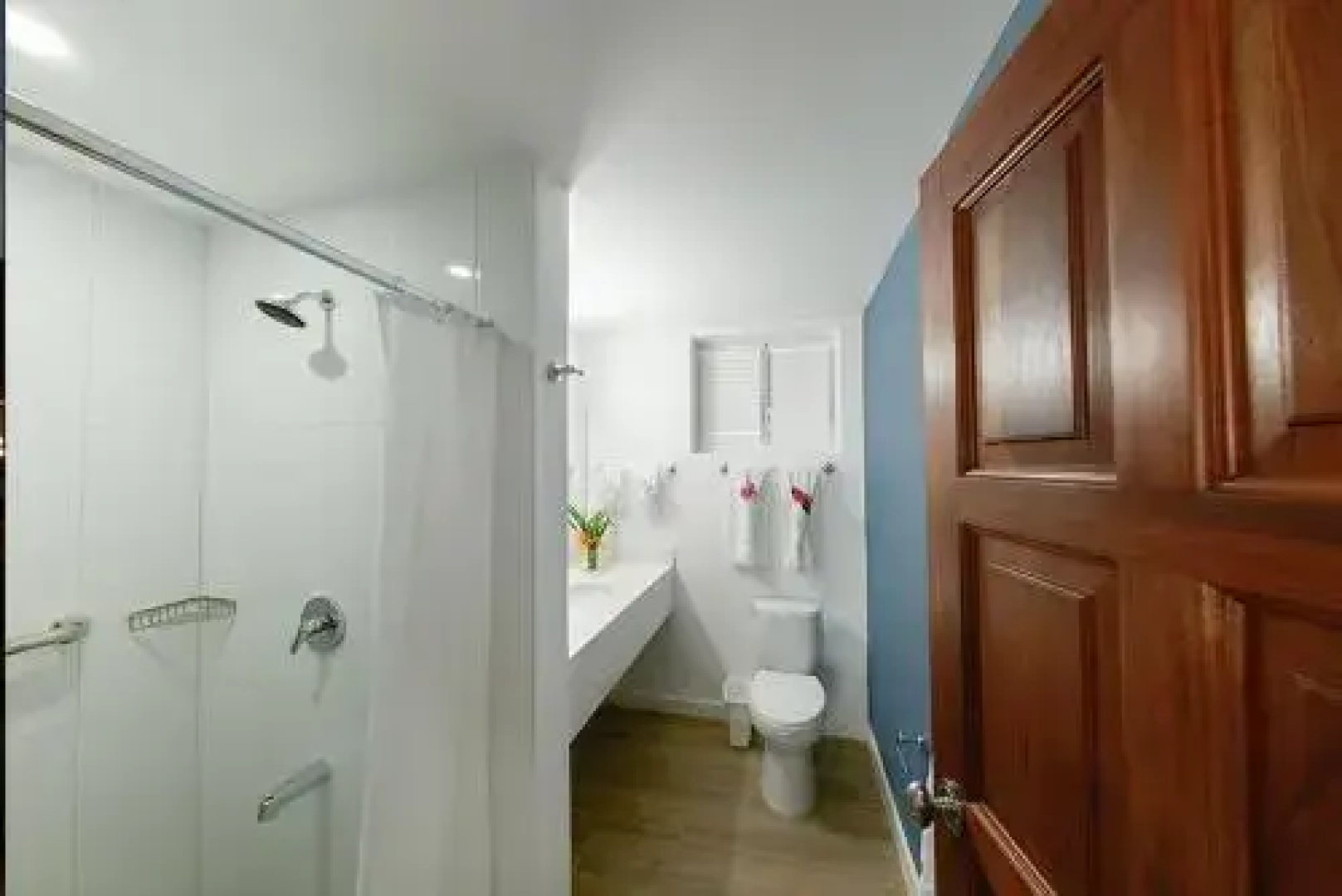Coral Cay Villas