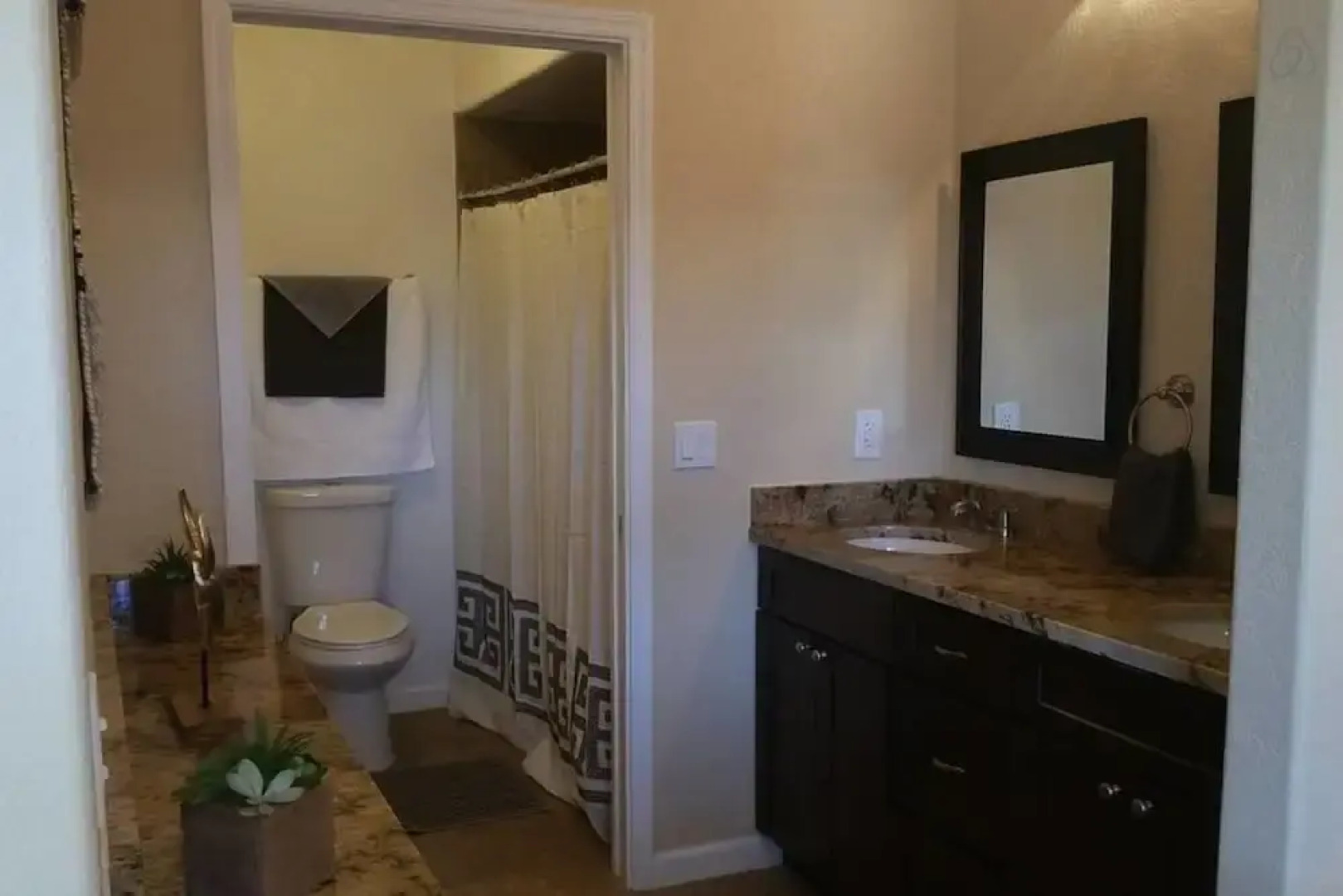 The Greens and Ventana Canyon 3115E