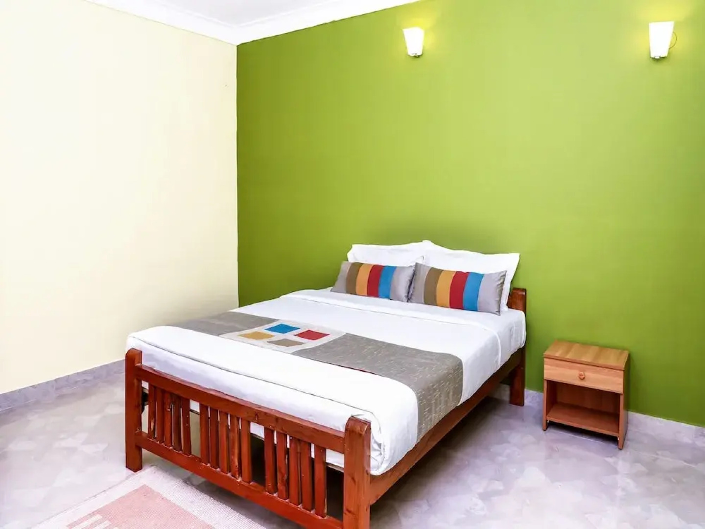 Stay Simple Brindavan Hotel