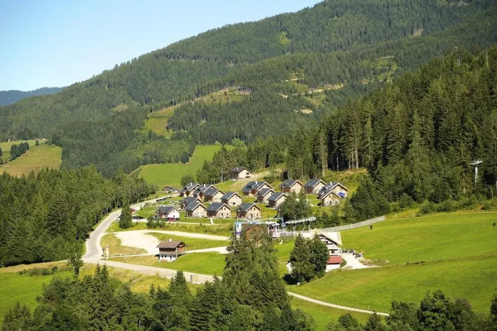 Hüttendorf Dachsteinblick - Ski In Ski Out
