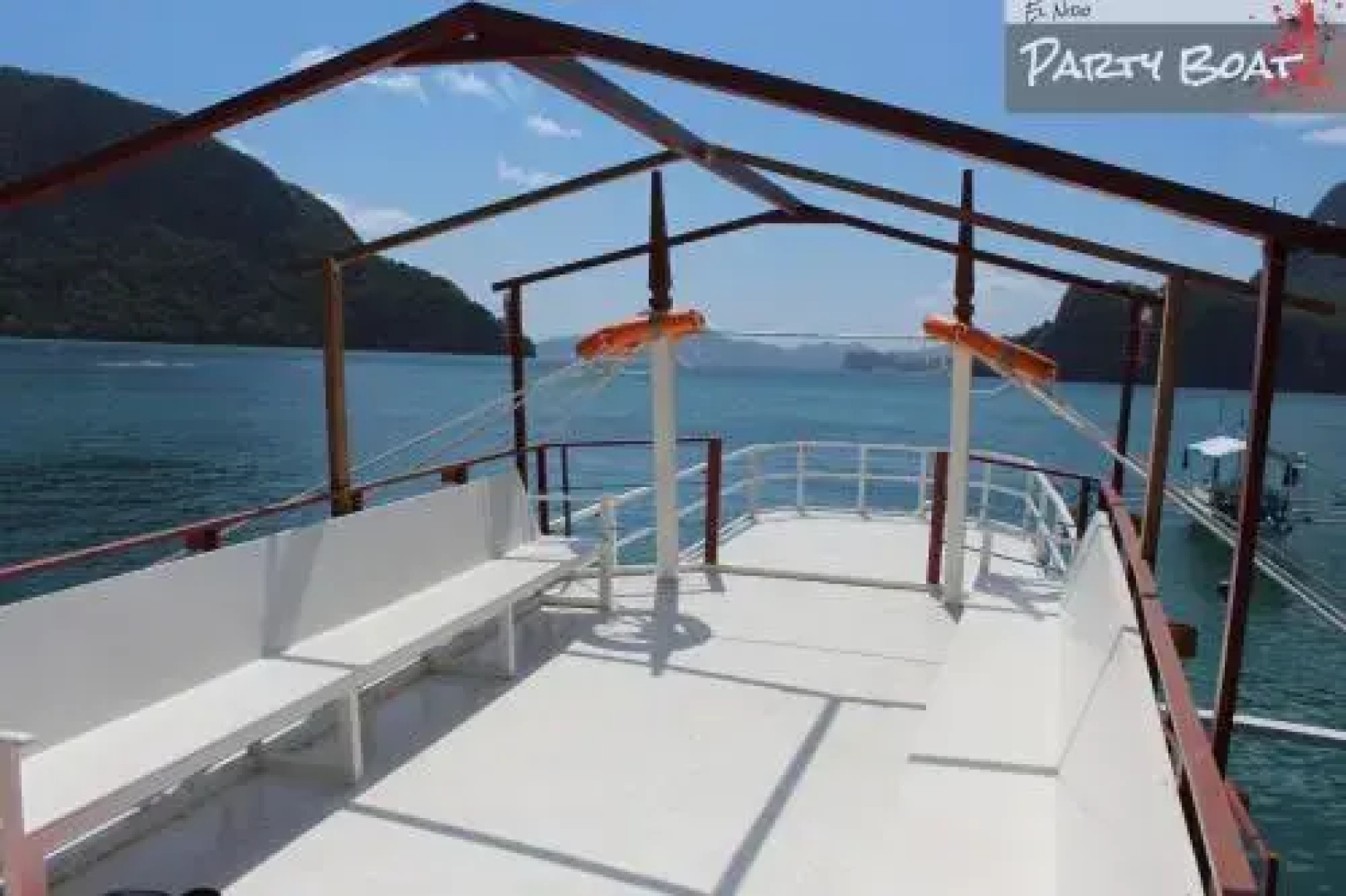 El Nido Party Boat Overnight Expeditions