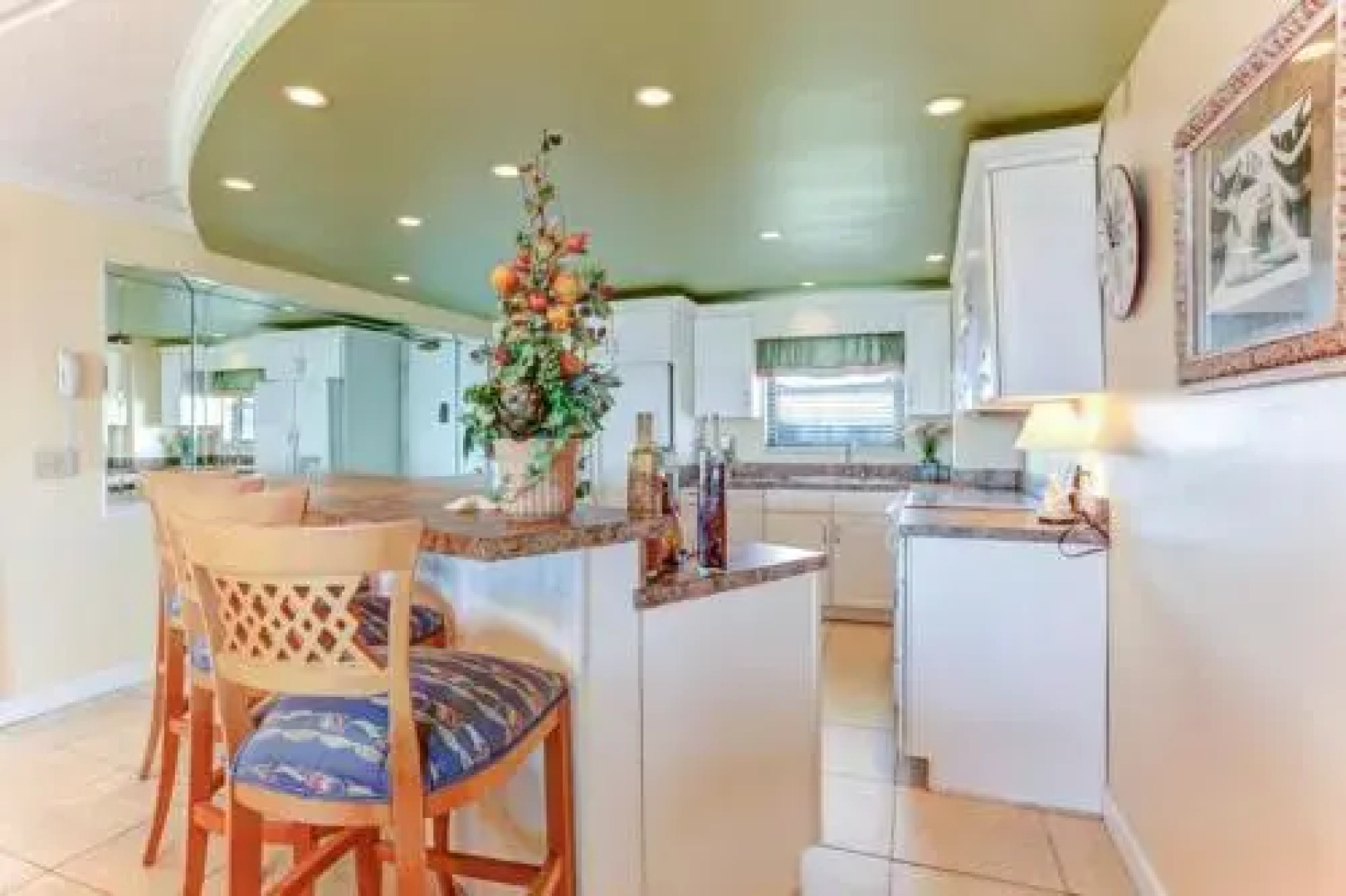 Tastefully Decorated Condo with Scenic Beach Views by RedAwning