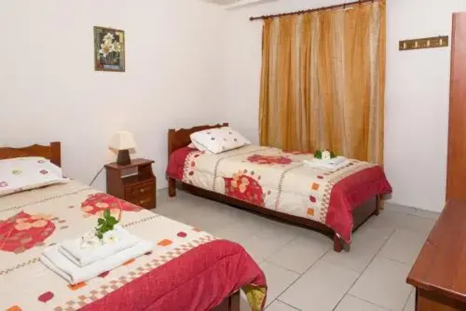 Villa Pouliezos Apartments