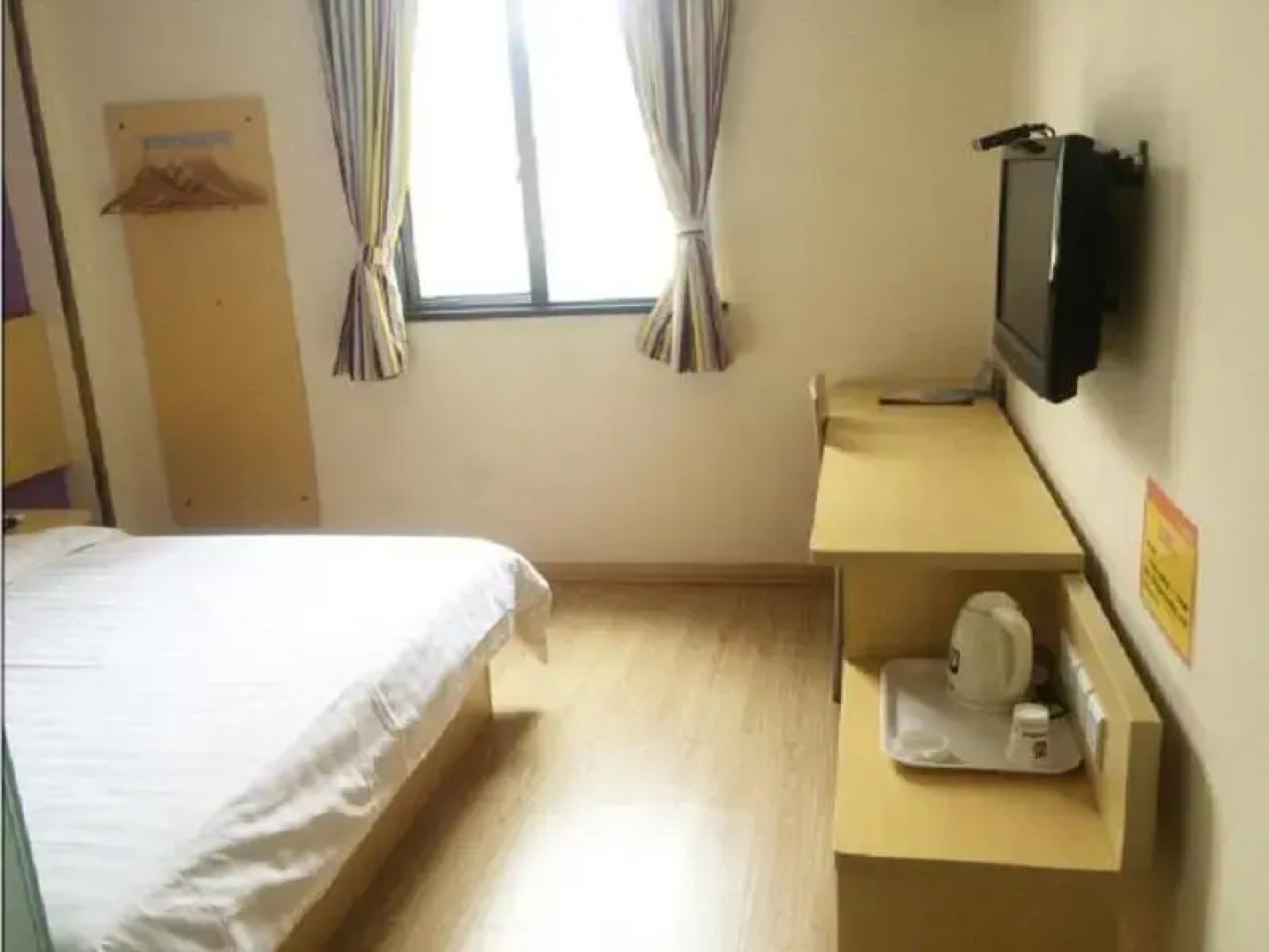 7 Days Inn Bazhong International Trade City Branch