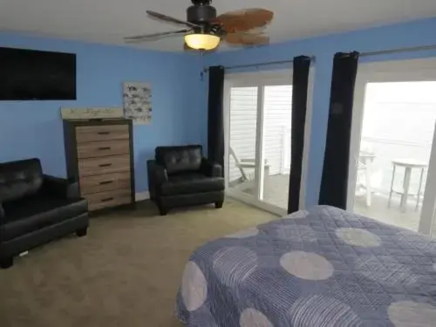 Put-in-Bay Waterfront Condo #208
