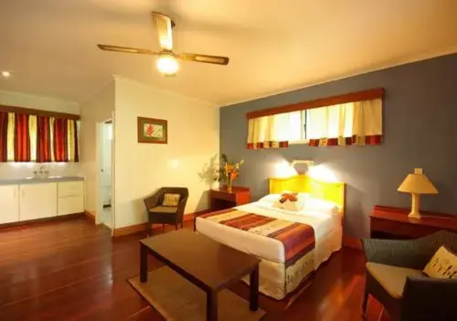 Liamo Reef Resort