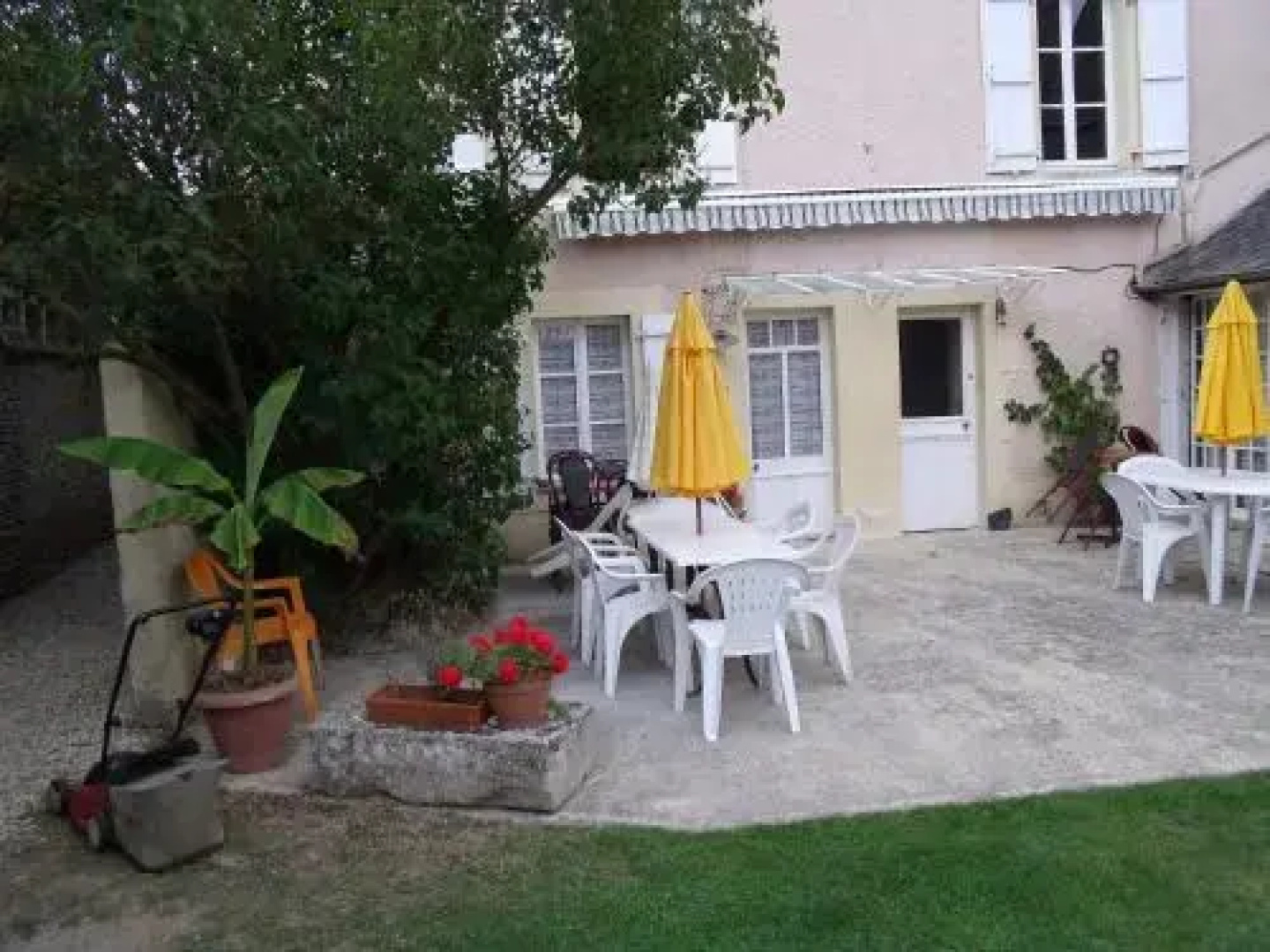 Chambres et Tables dhôtes à lAuberge Touristique