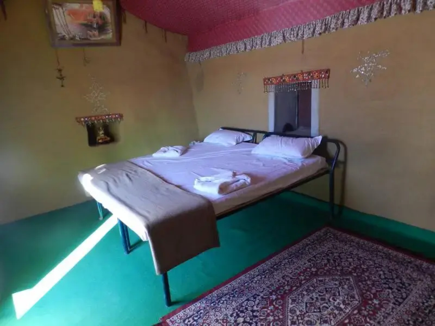 Fifu Desert Resorts