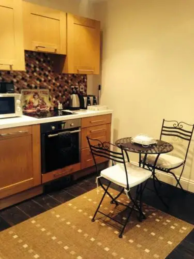 Ringinglow Toy Cottage