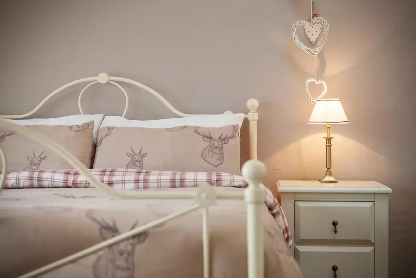 Thistledown House B&B