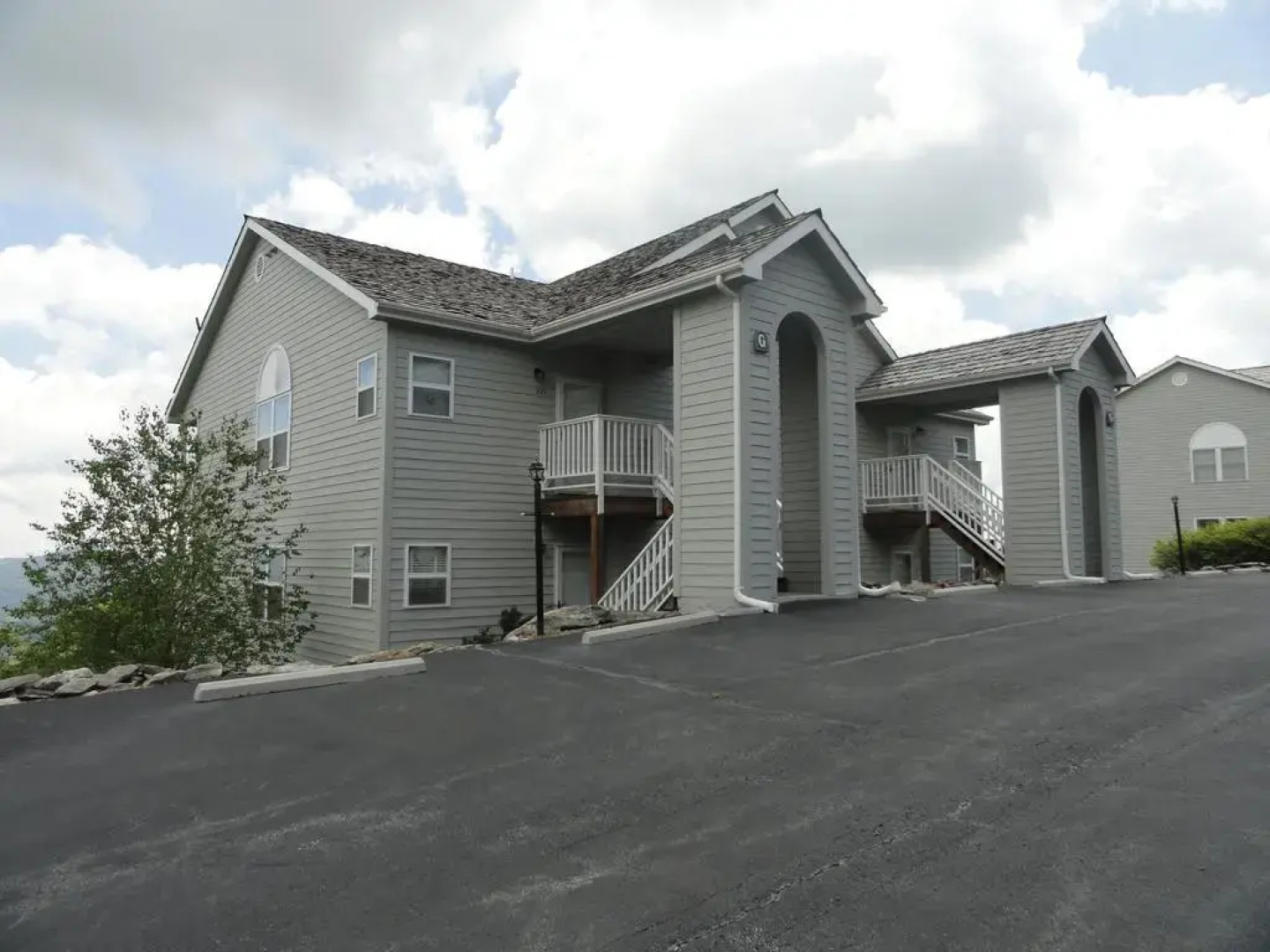 Southcrest Overlook by VCI Real Estate Services