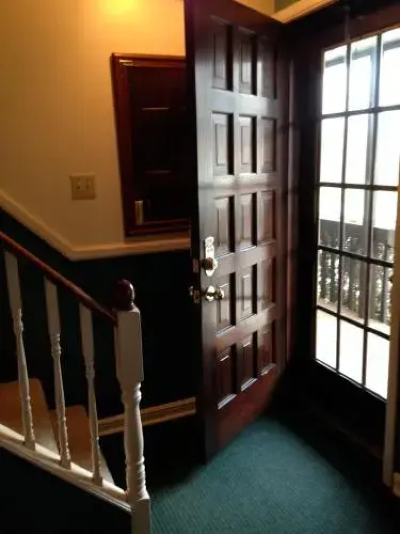 Apart 2 Bedroom 2 beds near metro -Parking Free