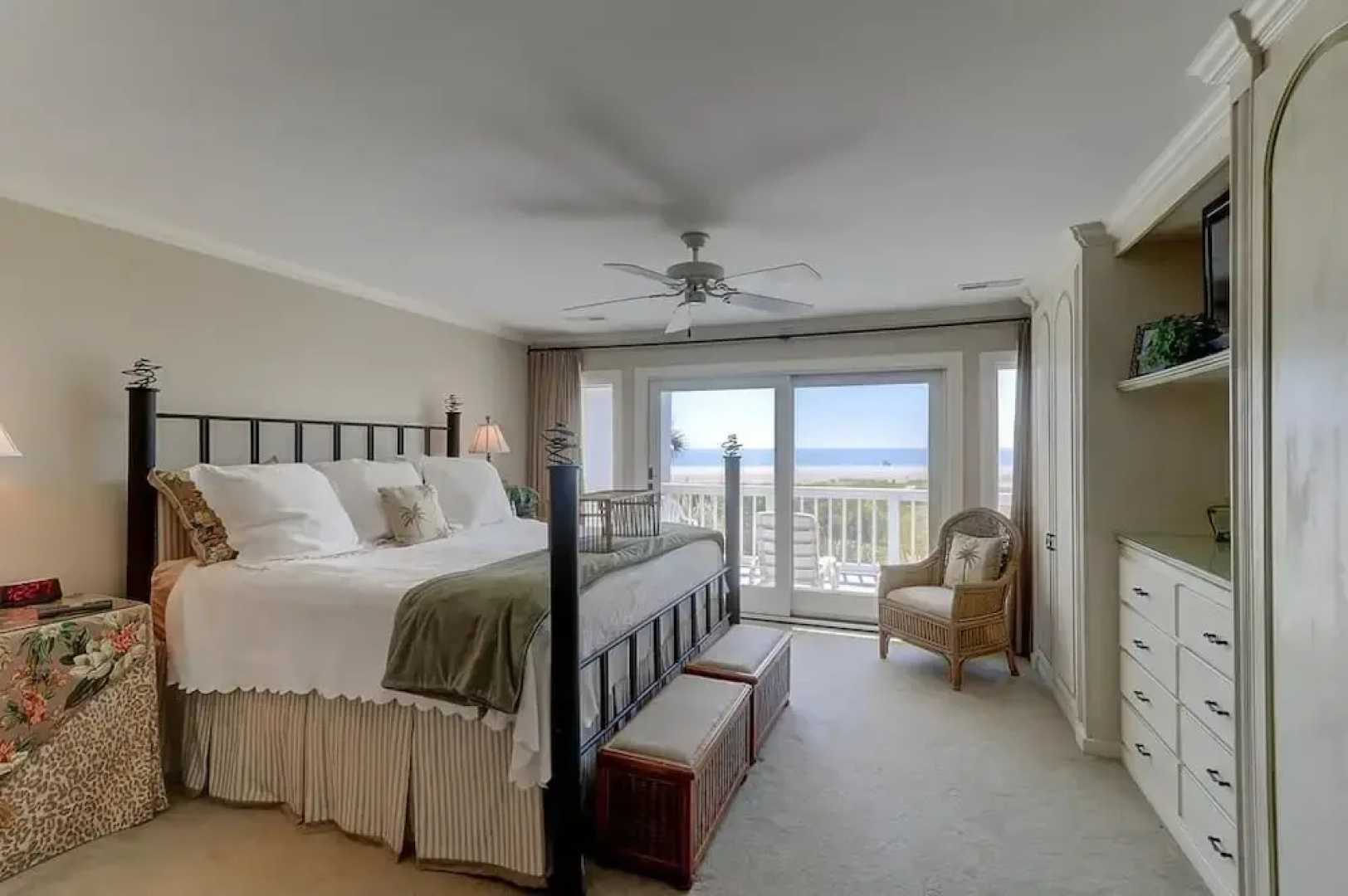 41 Beach Club Villa 3 Bedrooms 3 Bathrooms Condo