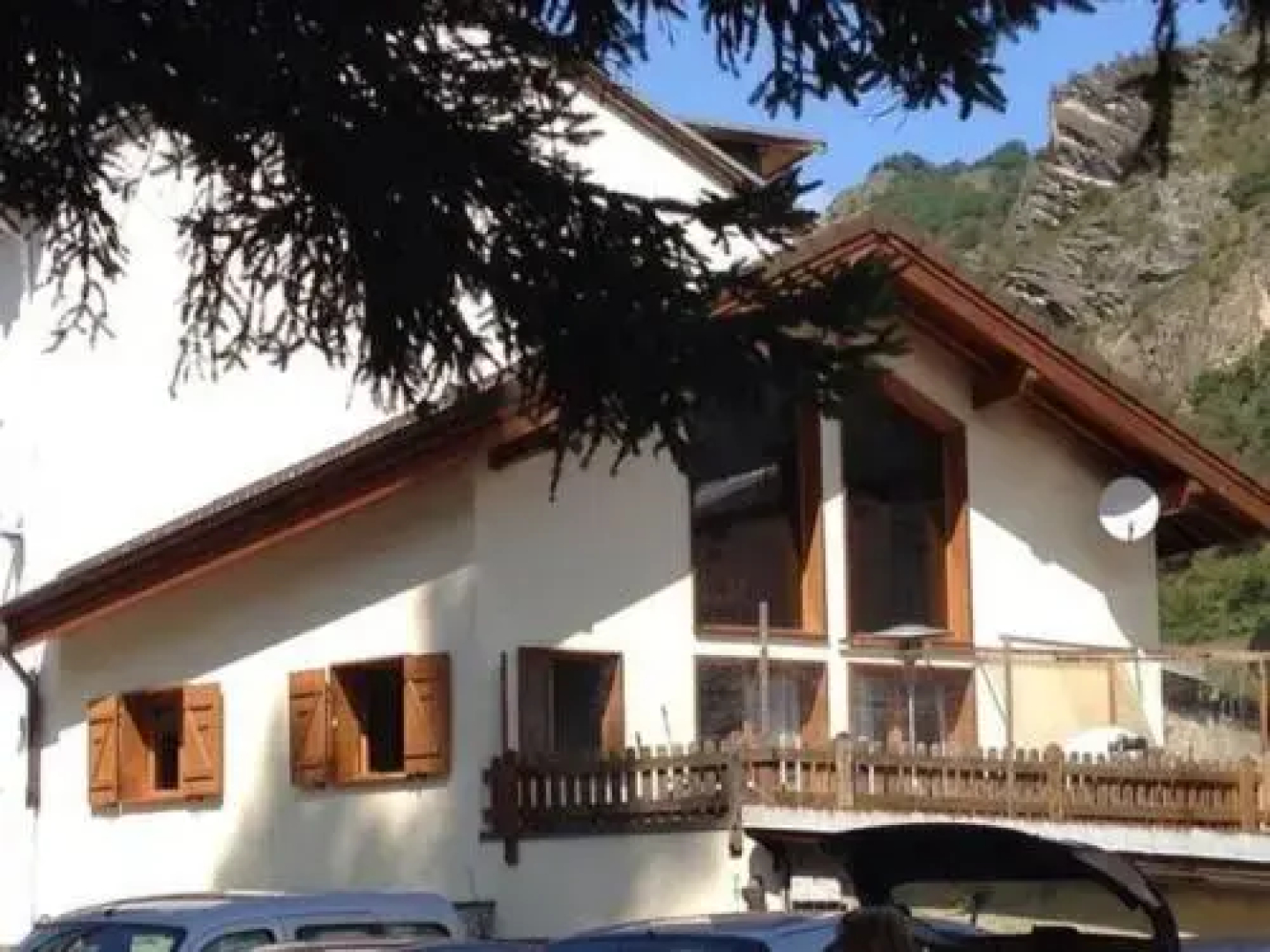 Ski Lodge